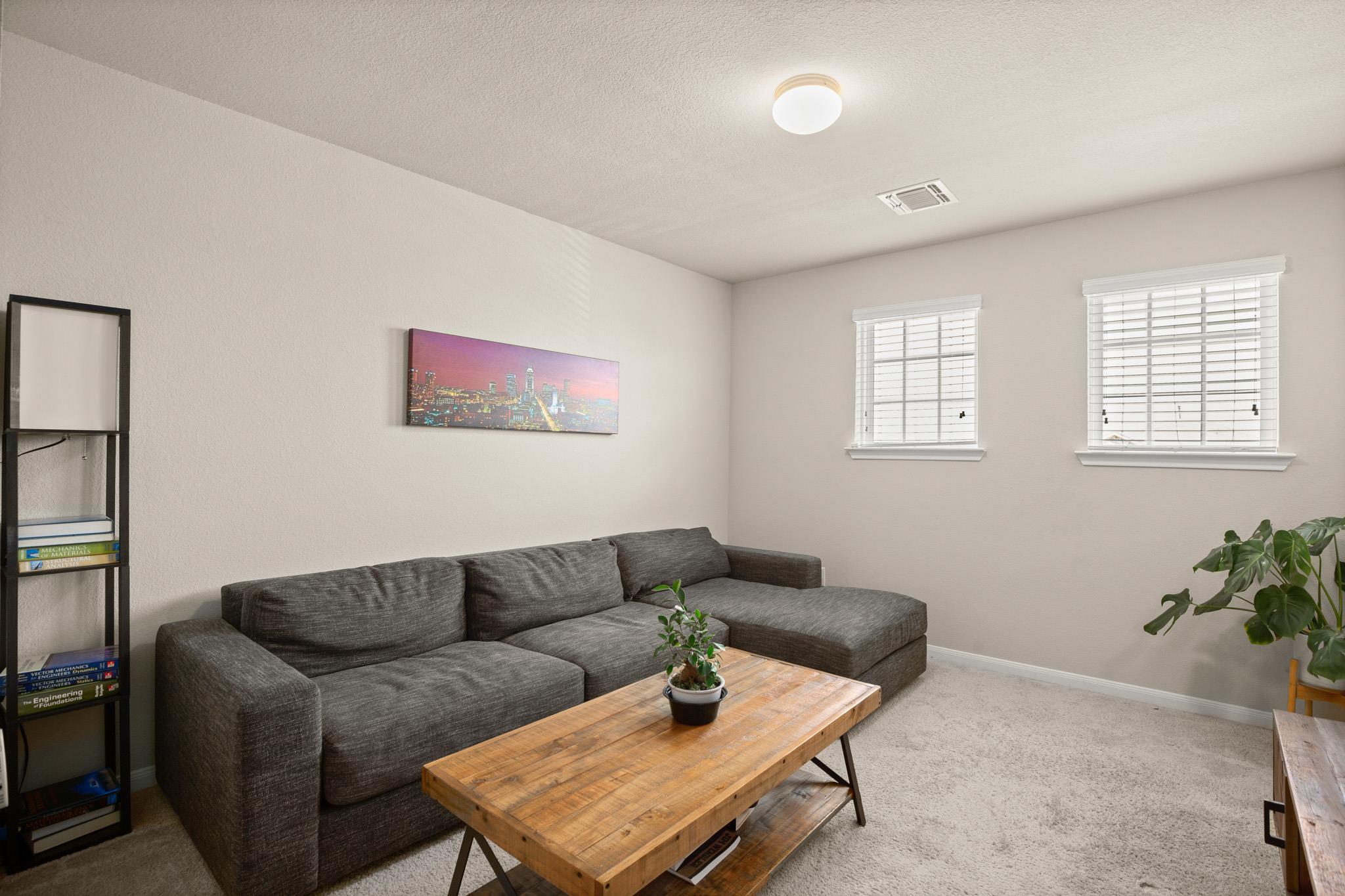 6601 San Isidro Dr, Austin, TX 78744