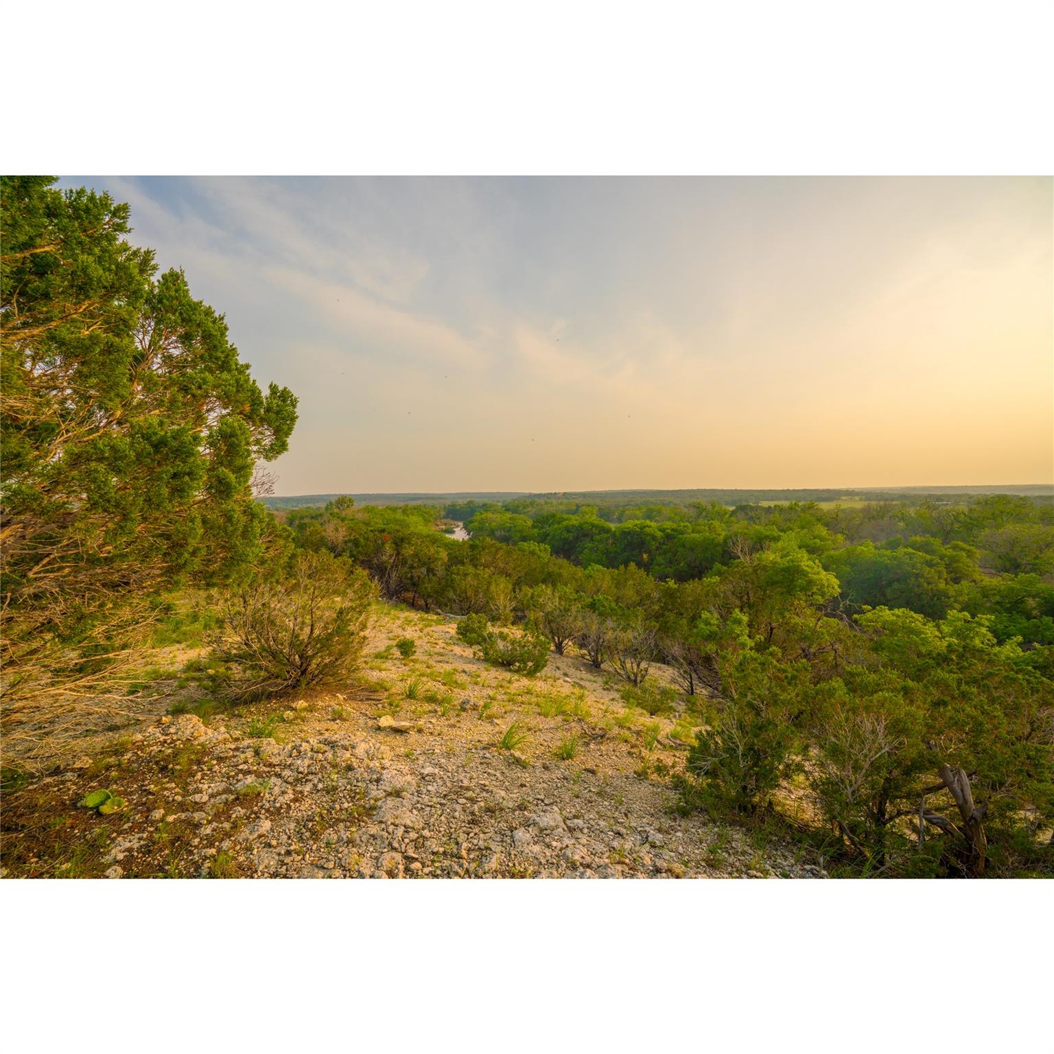 000 River Shoals Dr, Kempner, TX 76539
