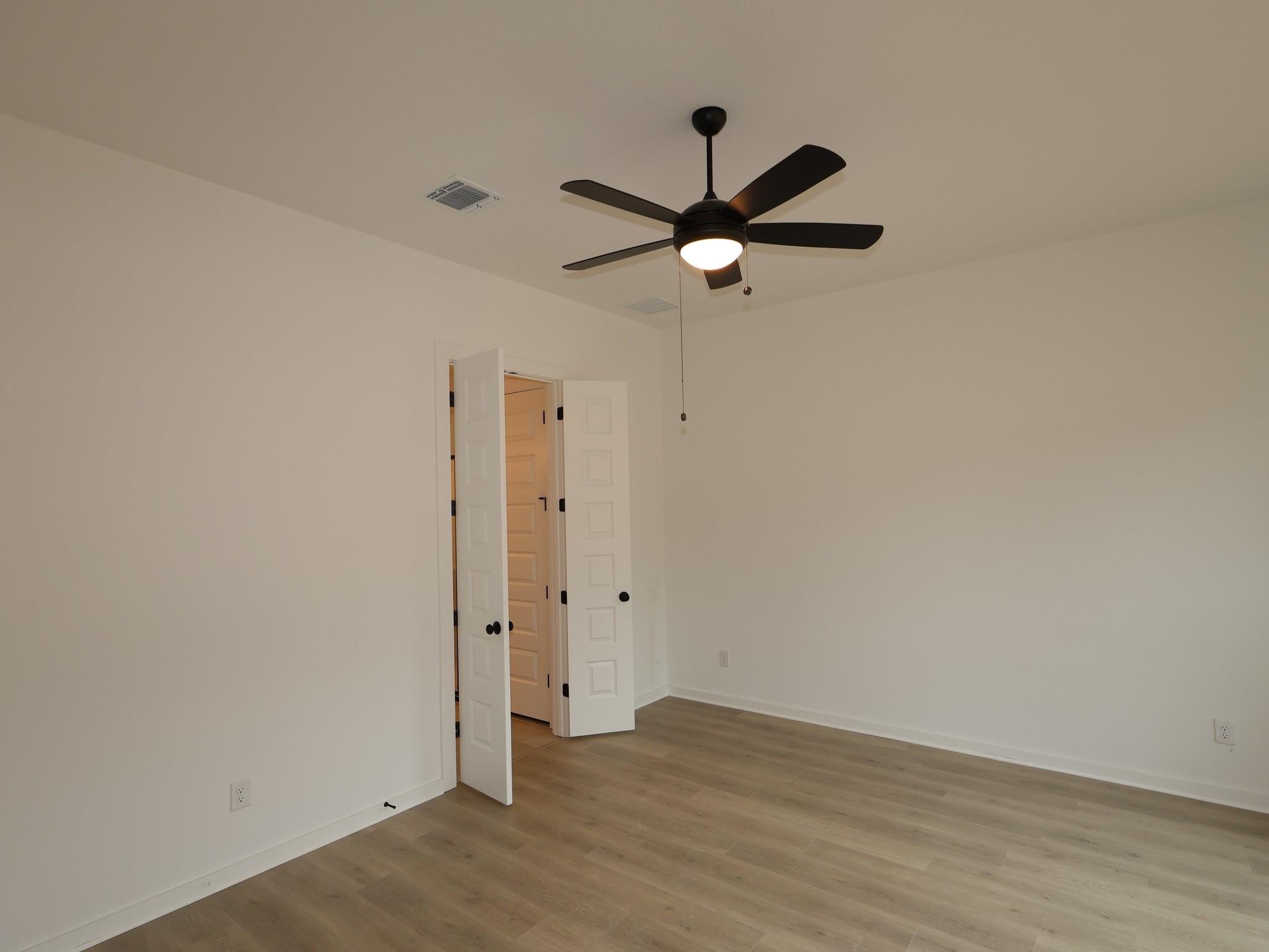 136 Bishop Wood Rd, Dripping Springs, TX 78620