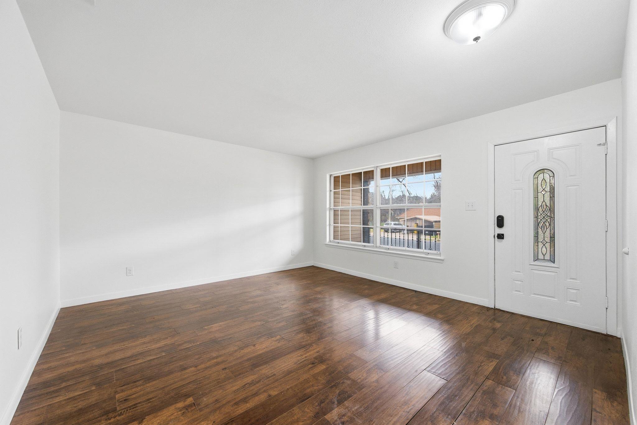 9504 Hansford Dr, Austin, TX 78753