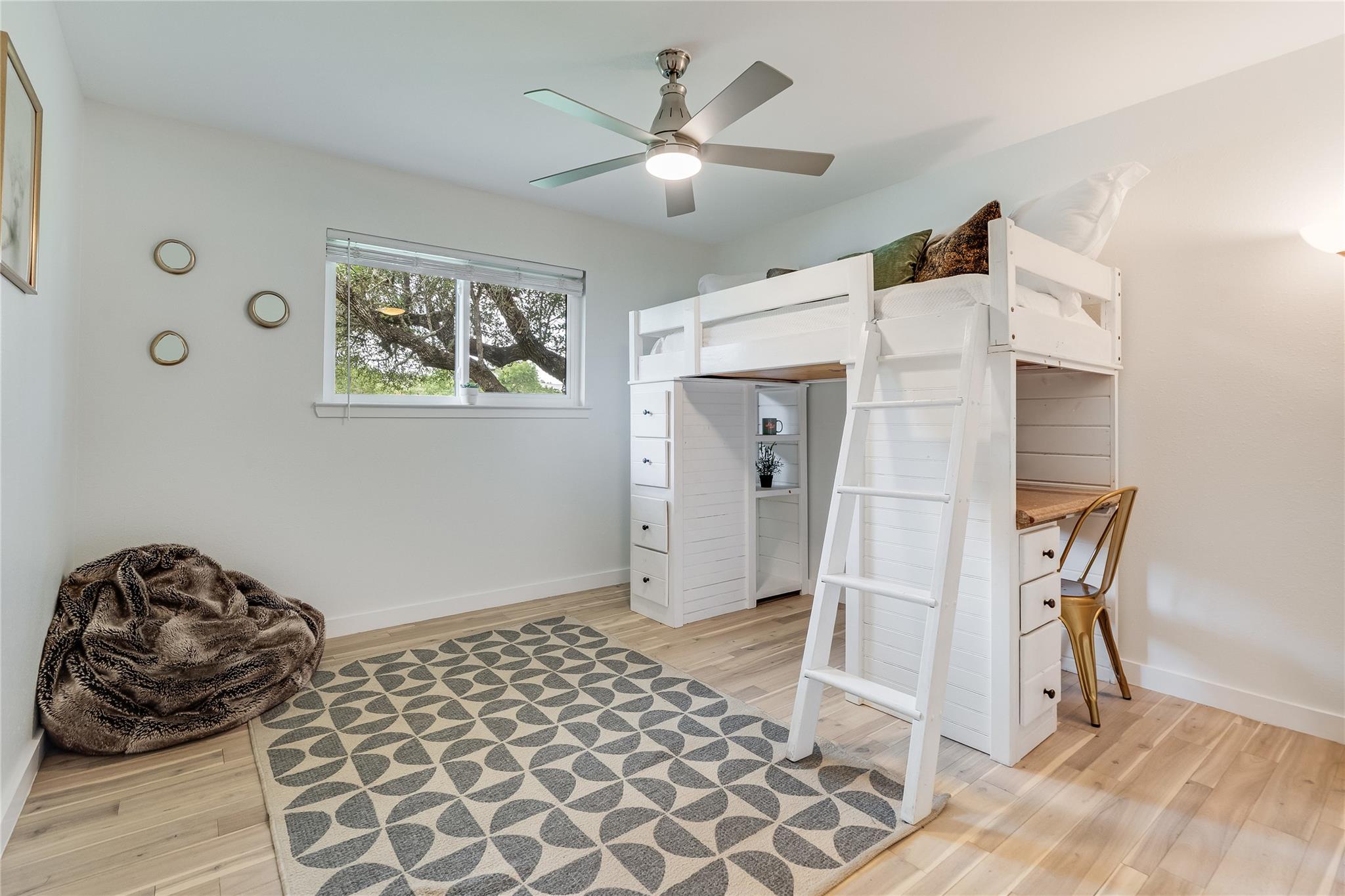 10133 Oliver Dr, Austin, TX 78737