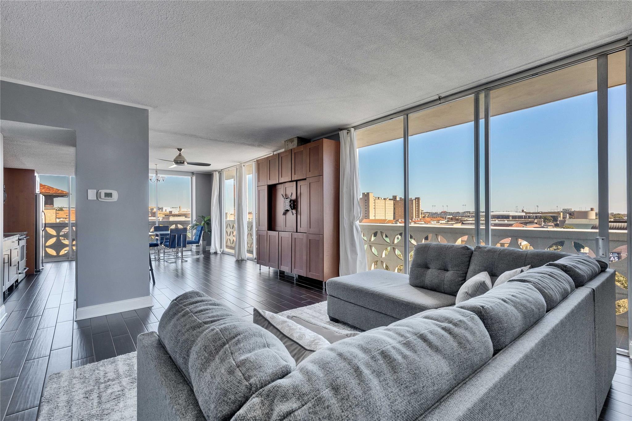 1801 Lavaca St # 5D, Austin, TX 78701
