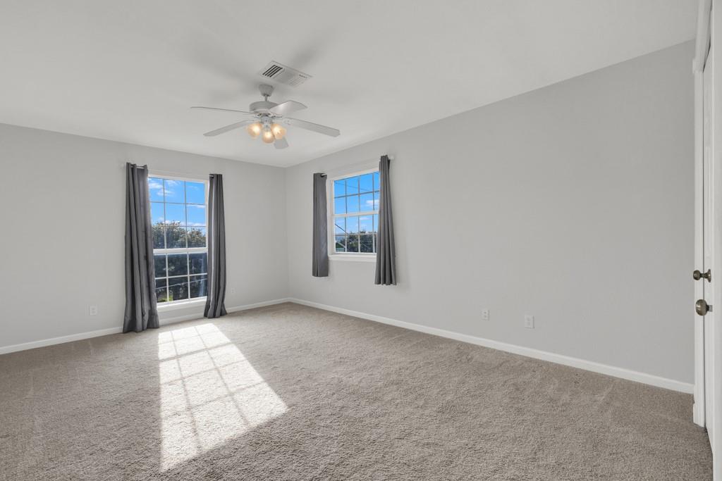 1156 Riviera Dr, Canyon Lake, TX 78133