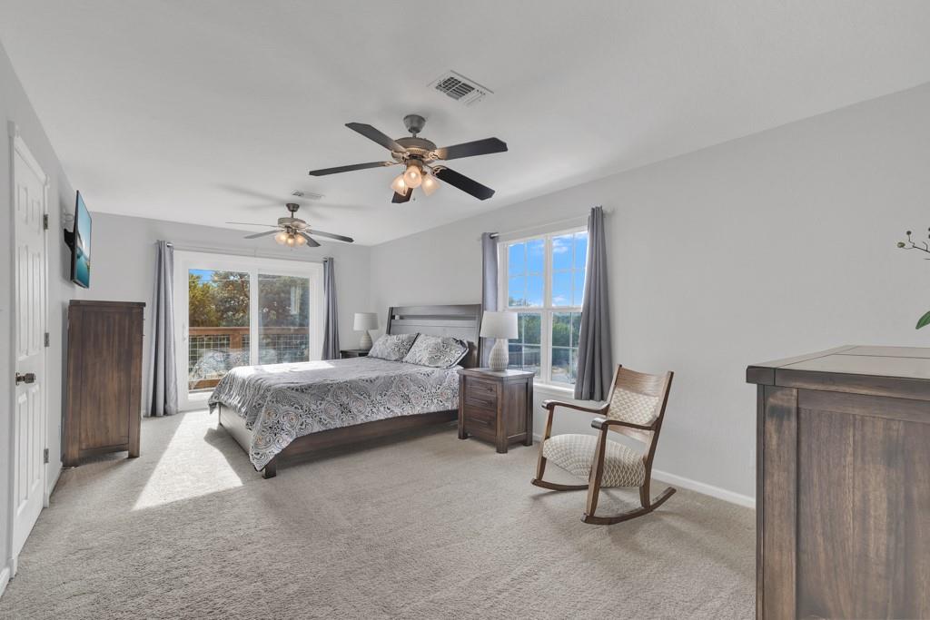 1156 Riviera Dr, Canyon Lake, TX 78133