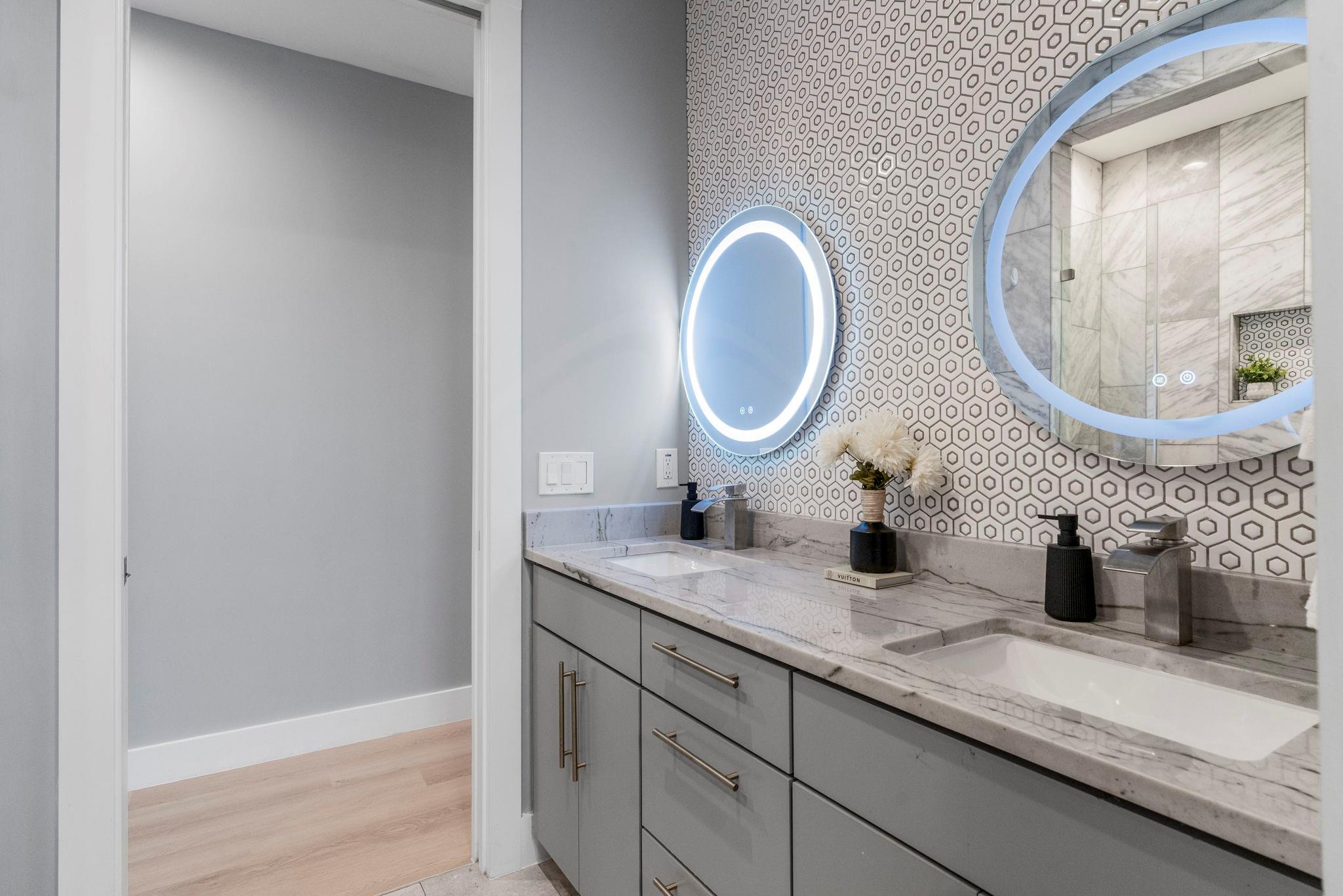 3612 Thompson St # 1, Austin, TX 78702