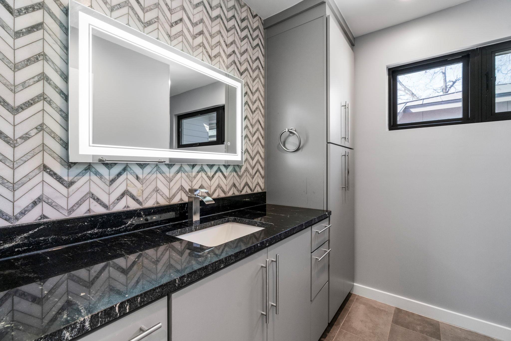 3612 Thompson St # 1, Austin, TX 78702