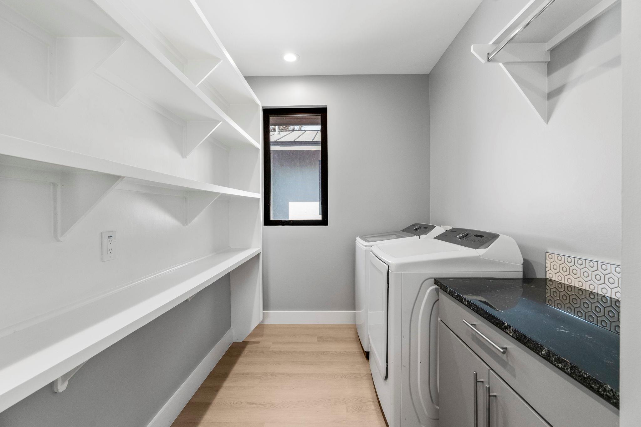 3612 Thompson St # 1, Austin, TX 78702