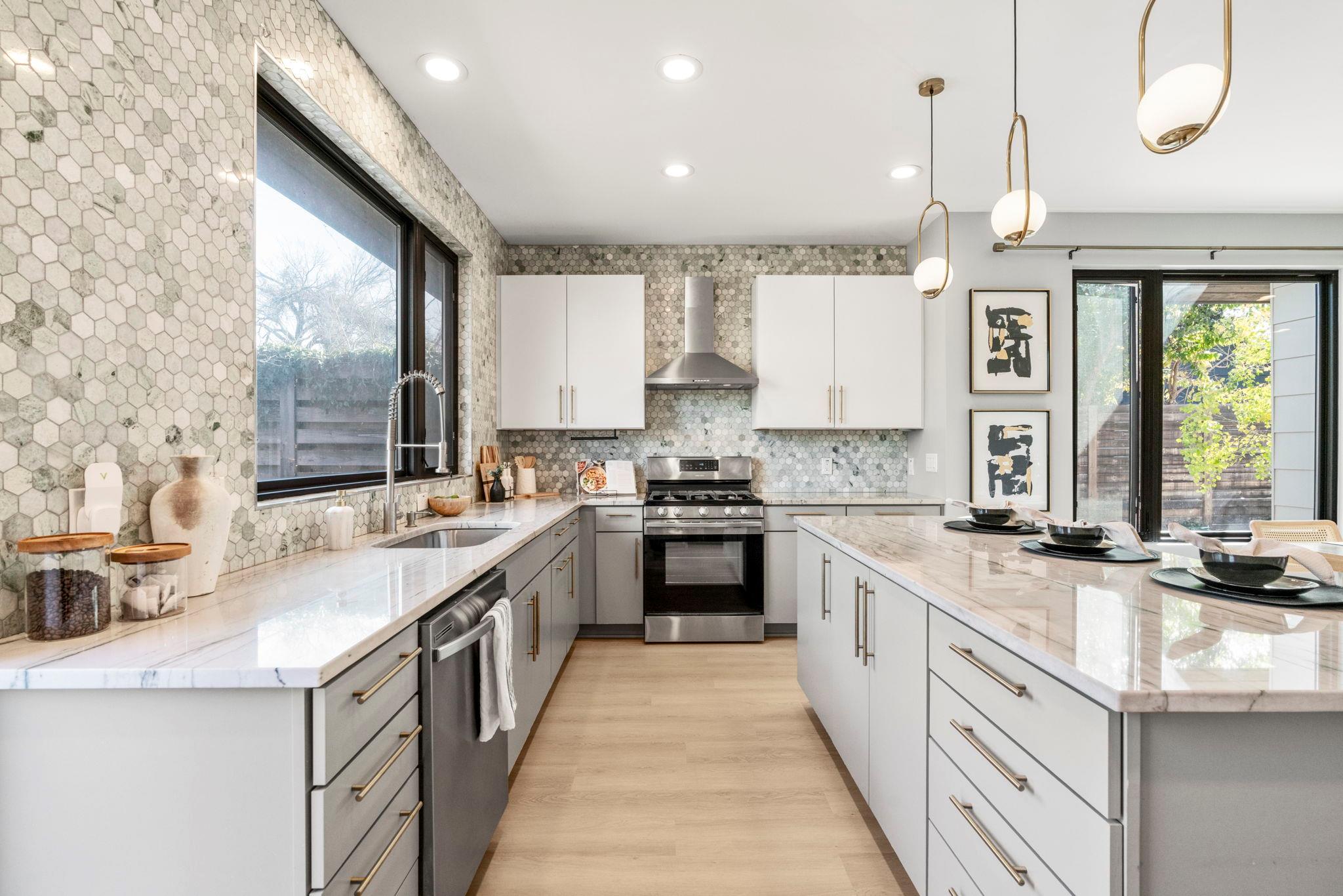 3612 Thompson St # 1, Austin, TX 78702