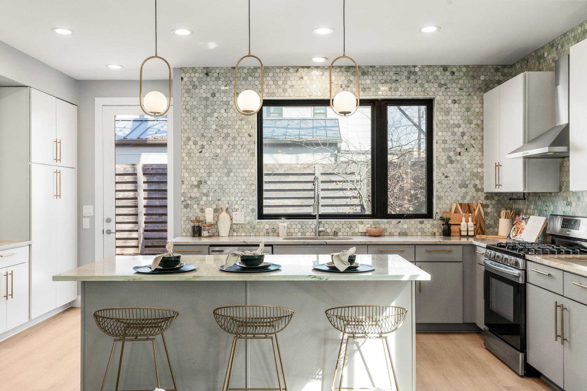 3612 Thompson St # 1, Austin, TX 78702