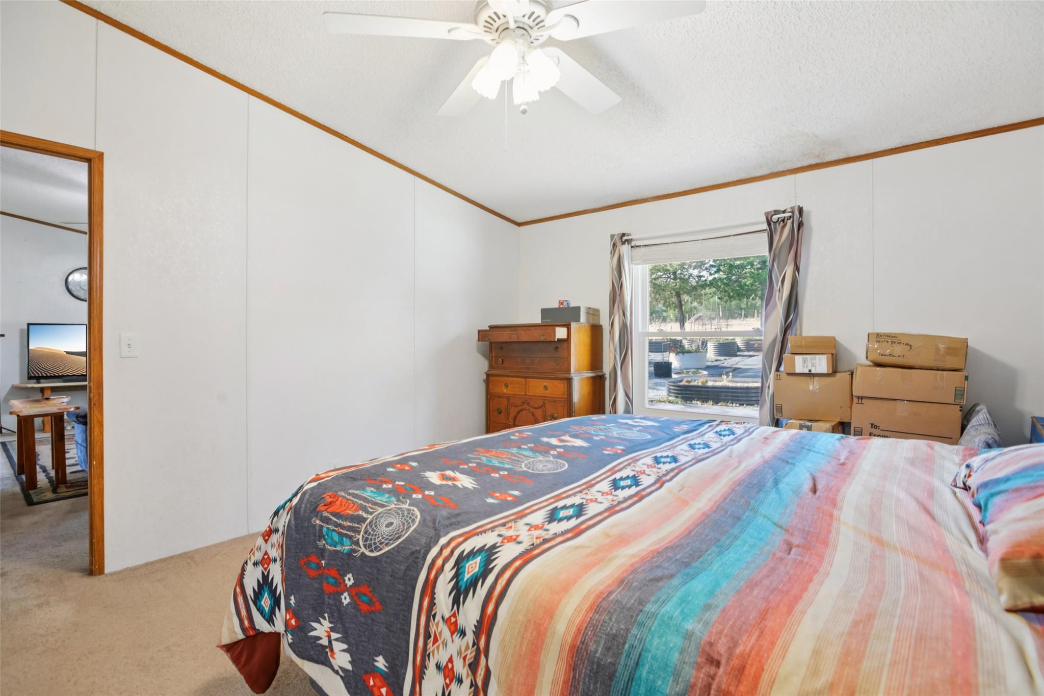 6975 Silver Mine Rd, Harwood, TX 78632