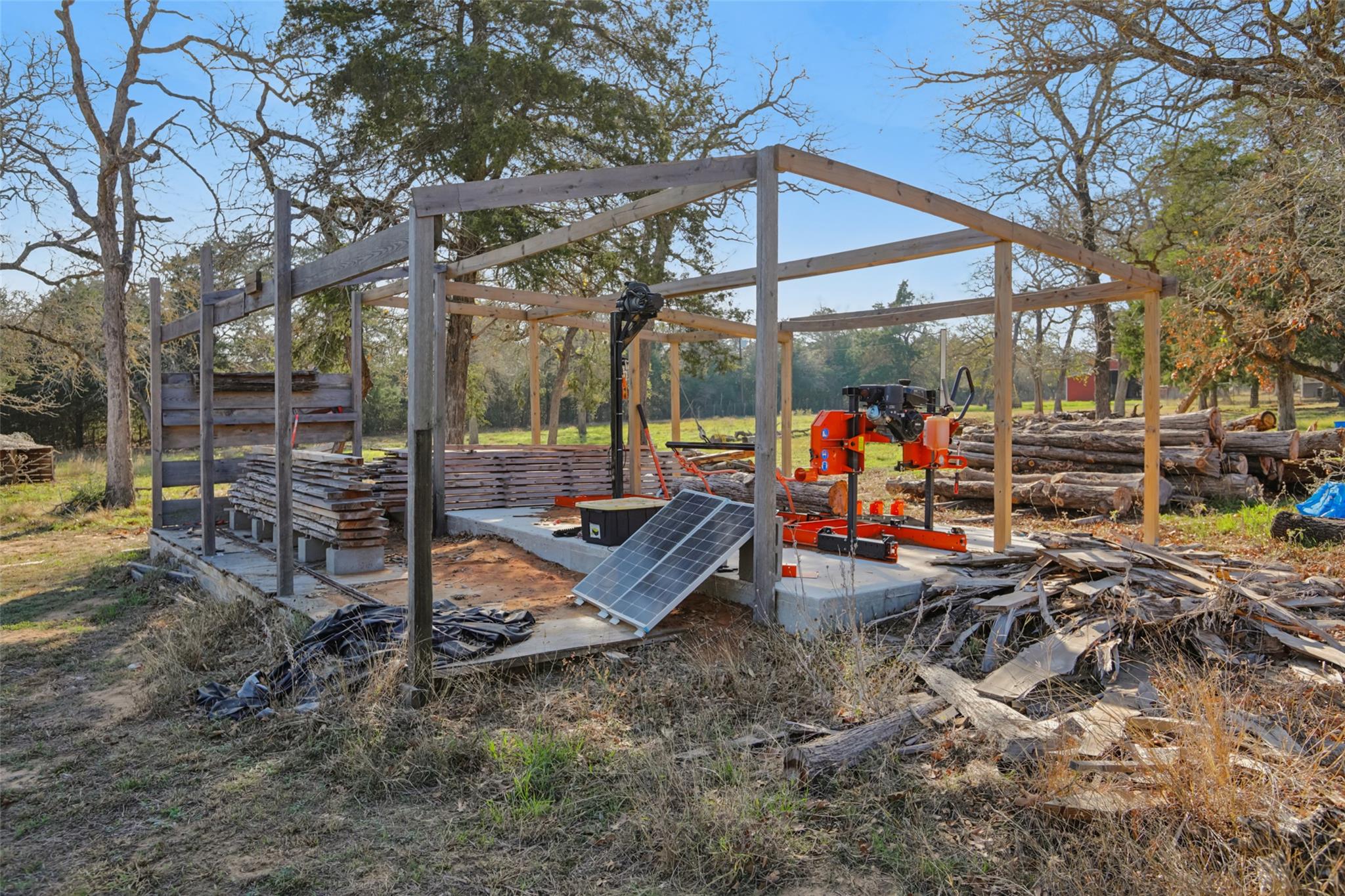 6975 Silver Mine Rd, Harwood, TX 78632