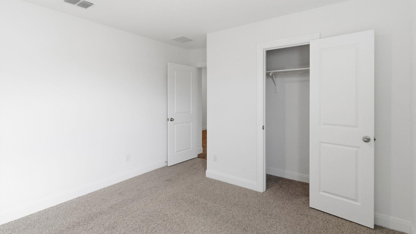 146 Union Pacific Dr, Cedar Creek, TX 78612