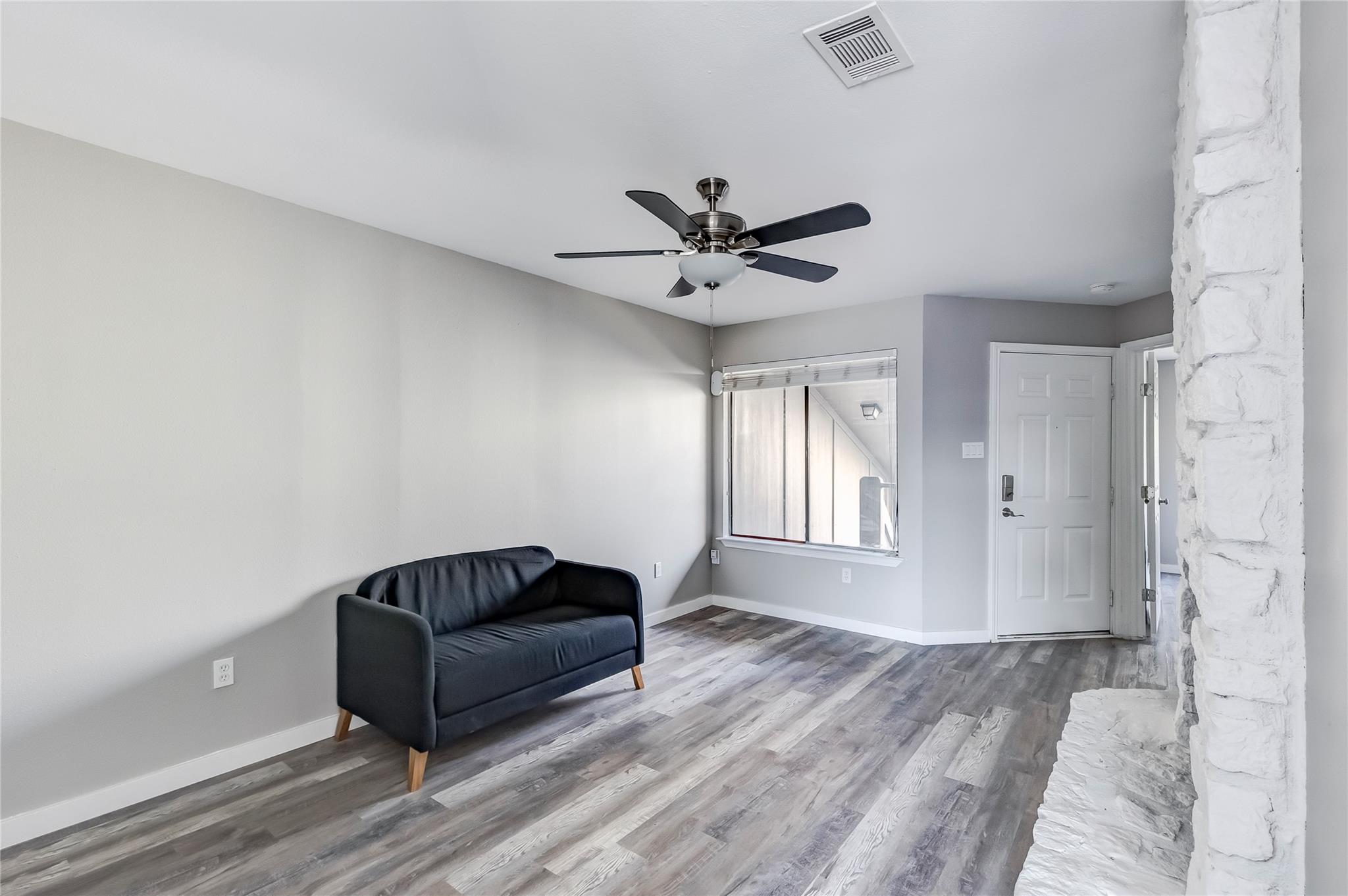 1740 Timber Ridge Rd # 136, Austin, TX 78741