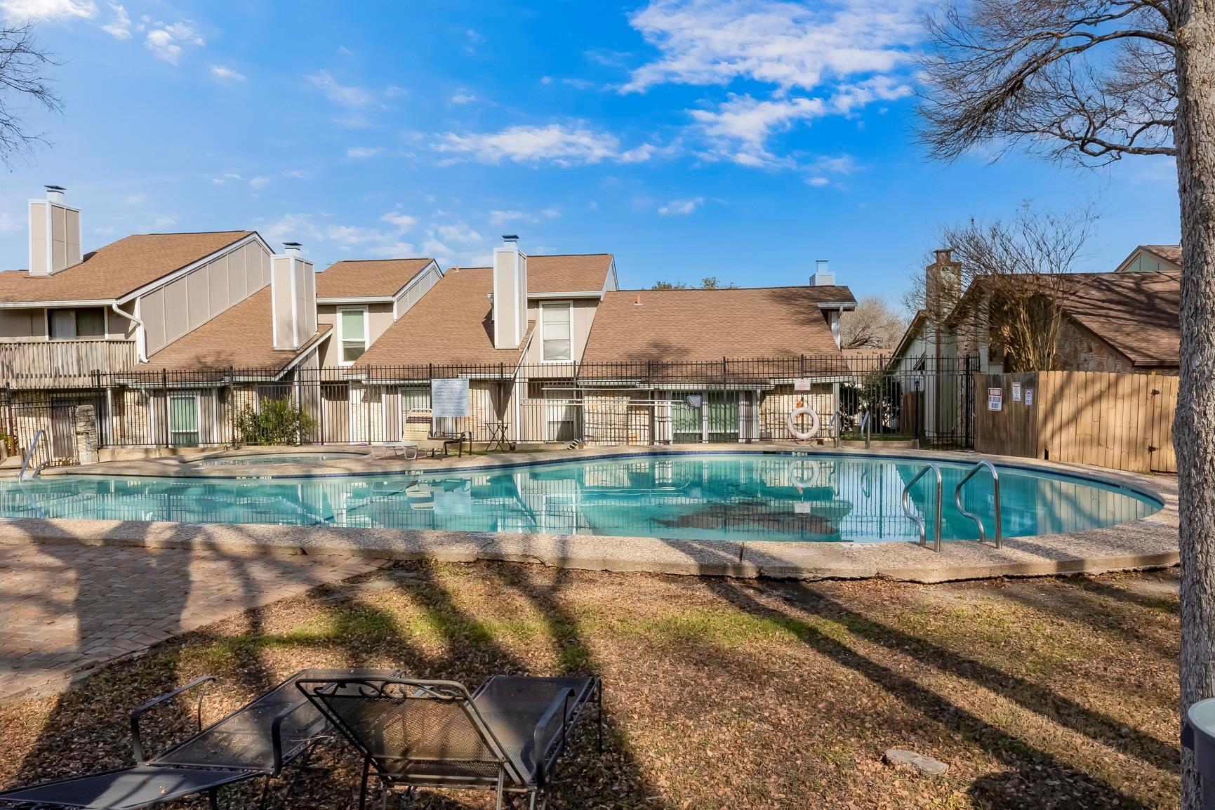 1740 Timber Ridge Rd # 136, Austin, TX 78741