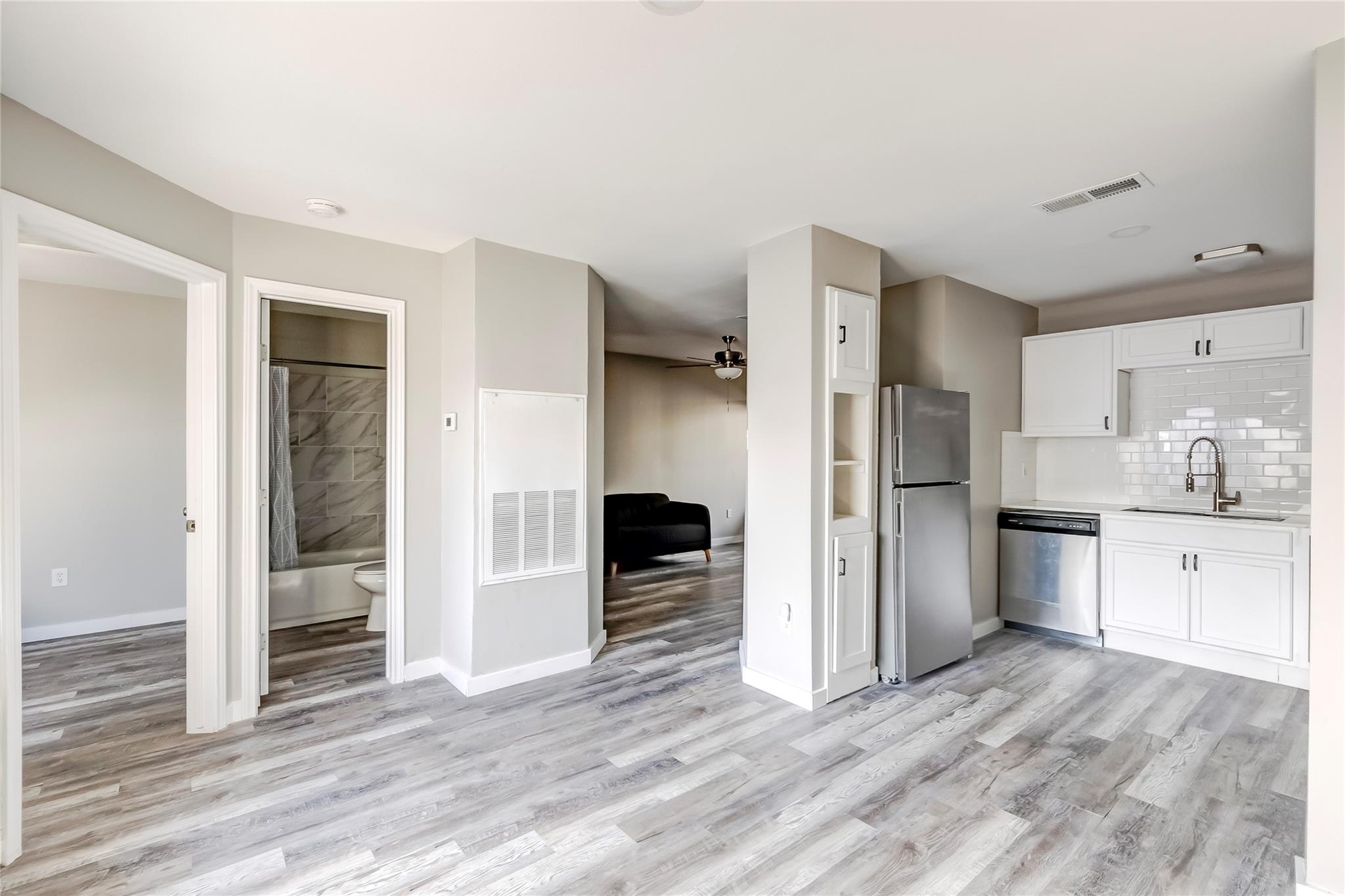 1740 Timber Ridge Rd # 136, Austin, TX 78741