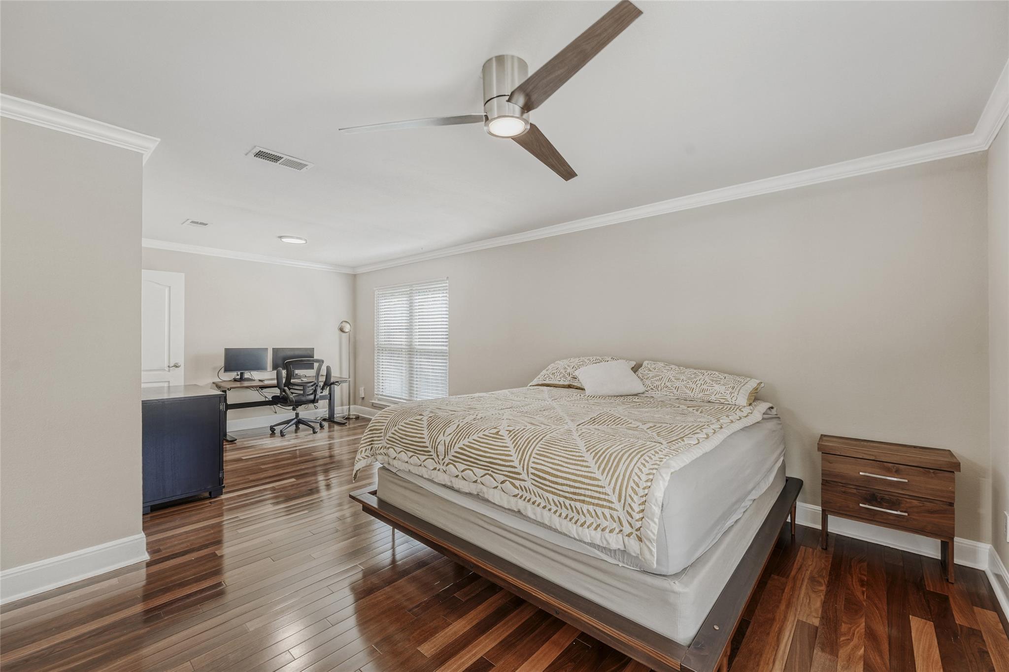 8303 Loralinda Dr, Austin, TX 78753