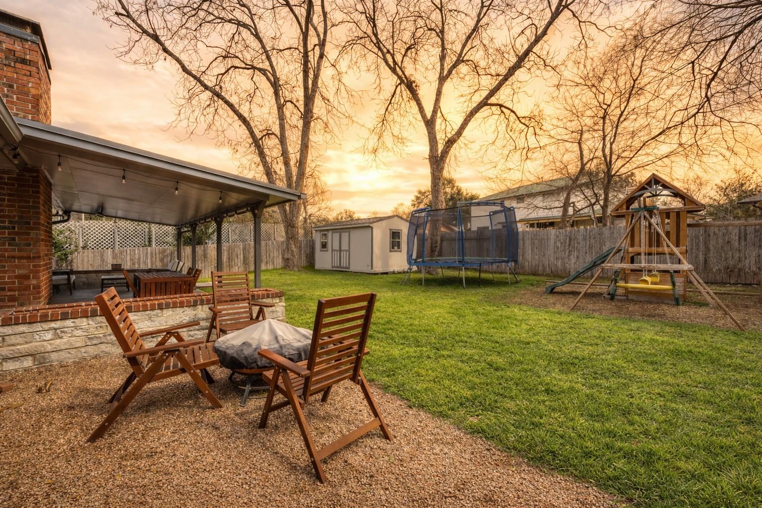 8303 Loralinda Dr, Austin, TX 78753