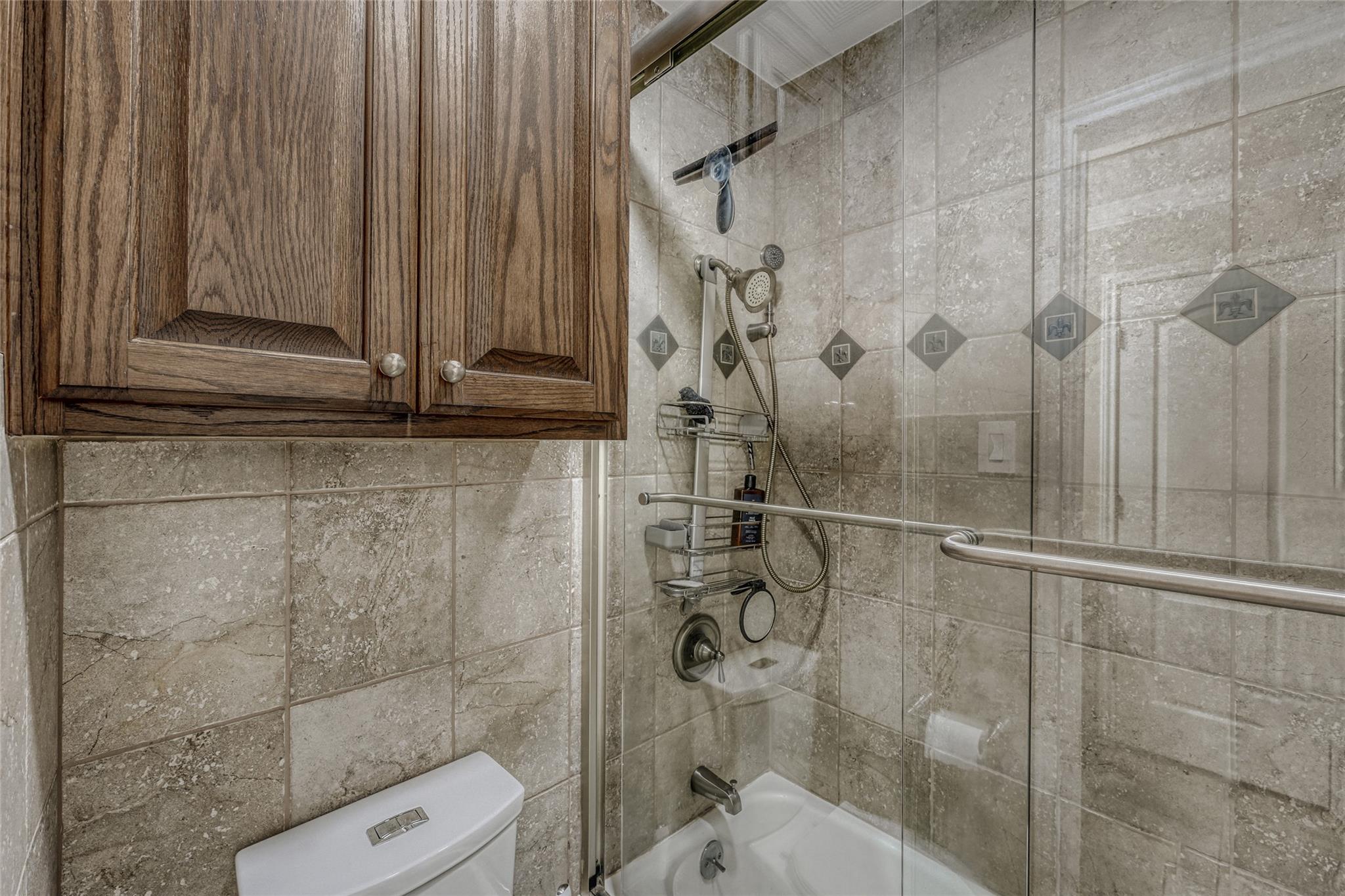 8303 Loralinda Dr, Austin, TX 78753