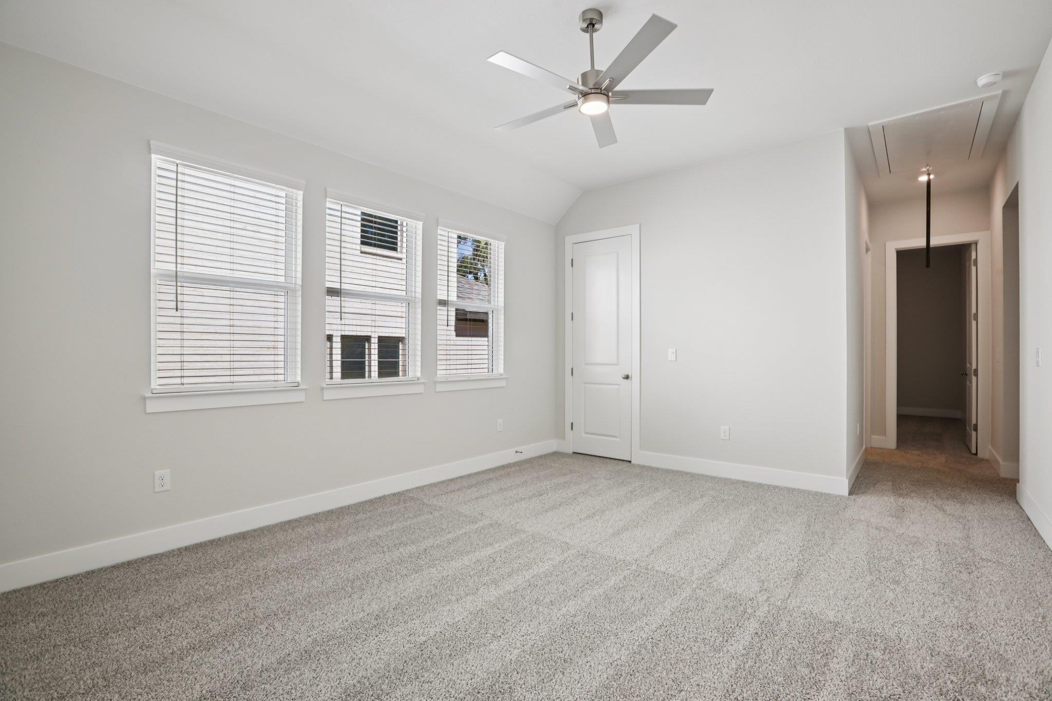 281 Seaside Sparrow Way, Kyle, TX 78640