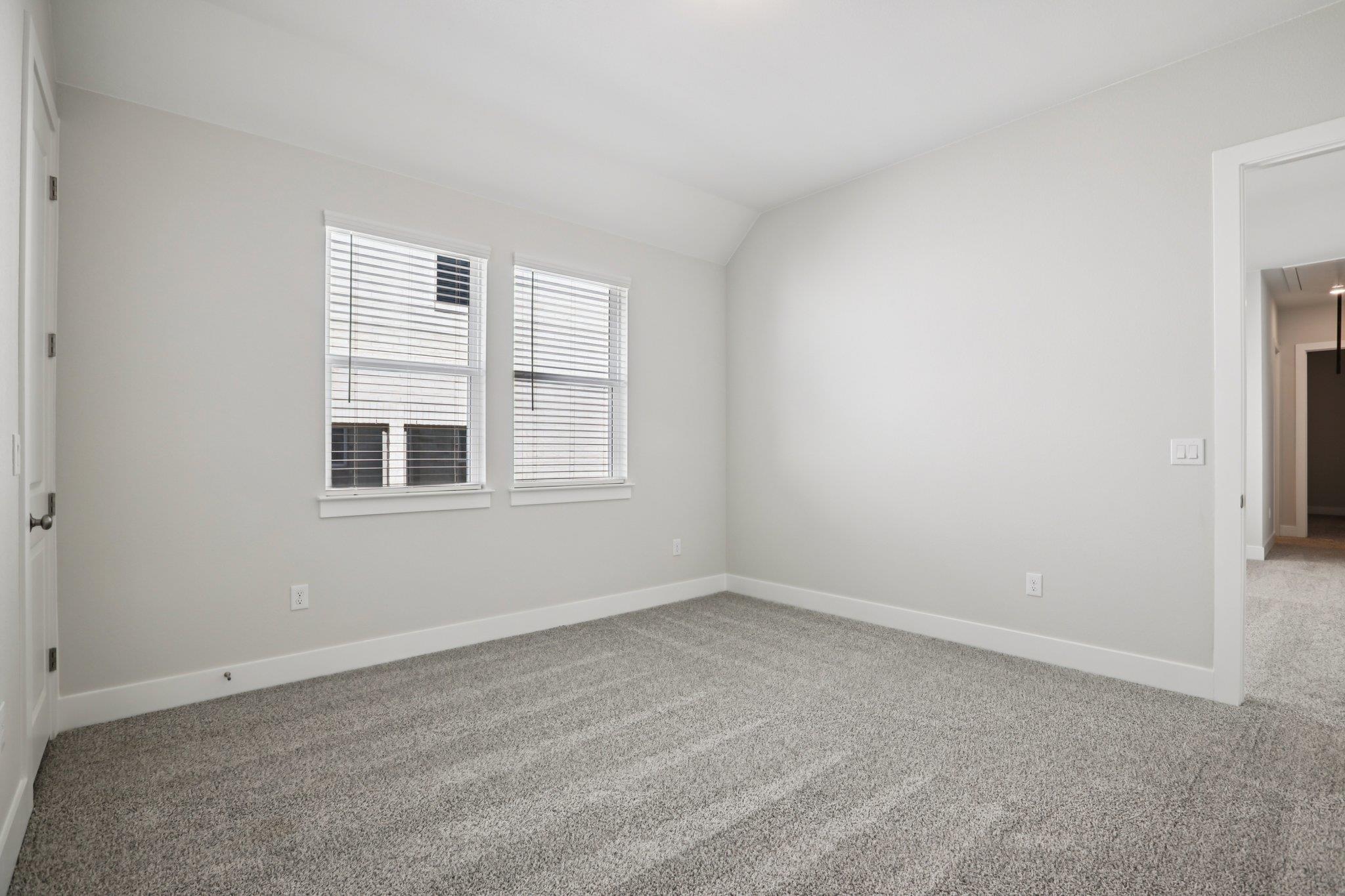 281 Seaside Sparrow Way, Kyle, TX 78640