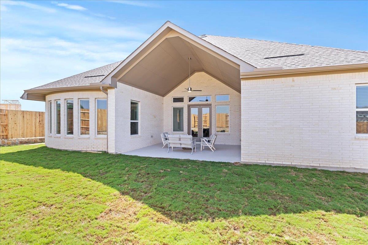 281 Seaside Sparrow Way, Kyle, TX 78640