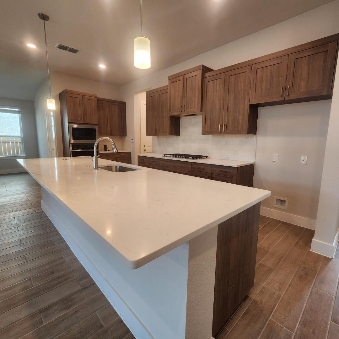 281 Seaside Sparrow Way, Kyle, TX 78640