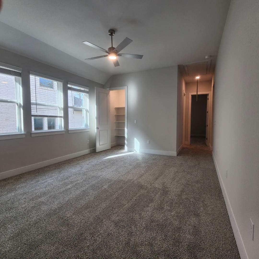 281 Seaside Sparrow Way, Kyle, TX 78640