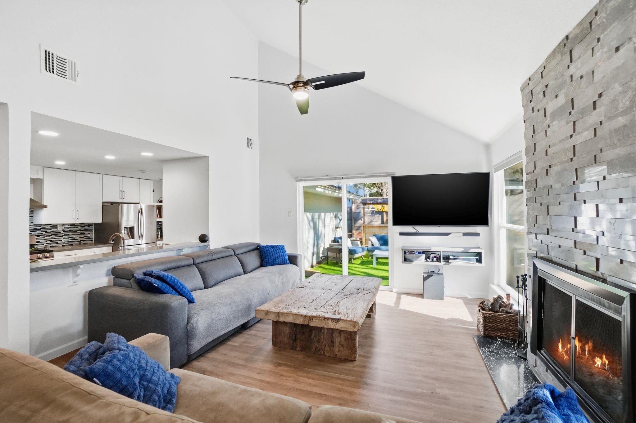 2505 Barton Hills Dr, Austin, TX 78704