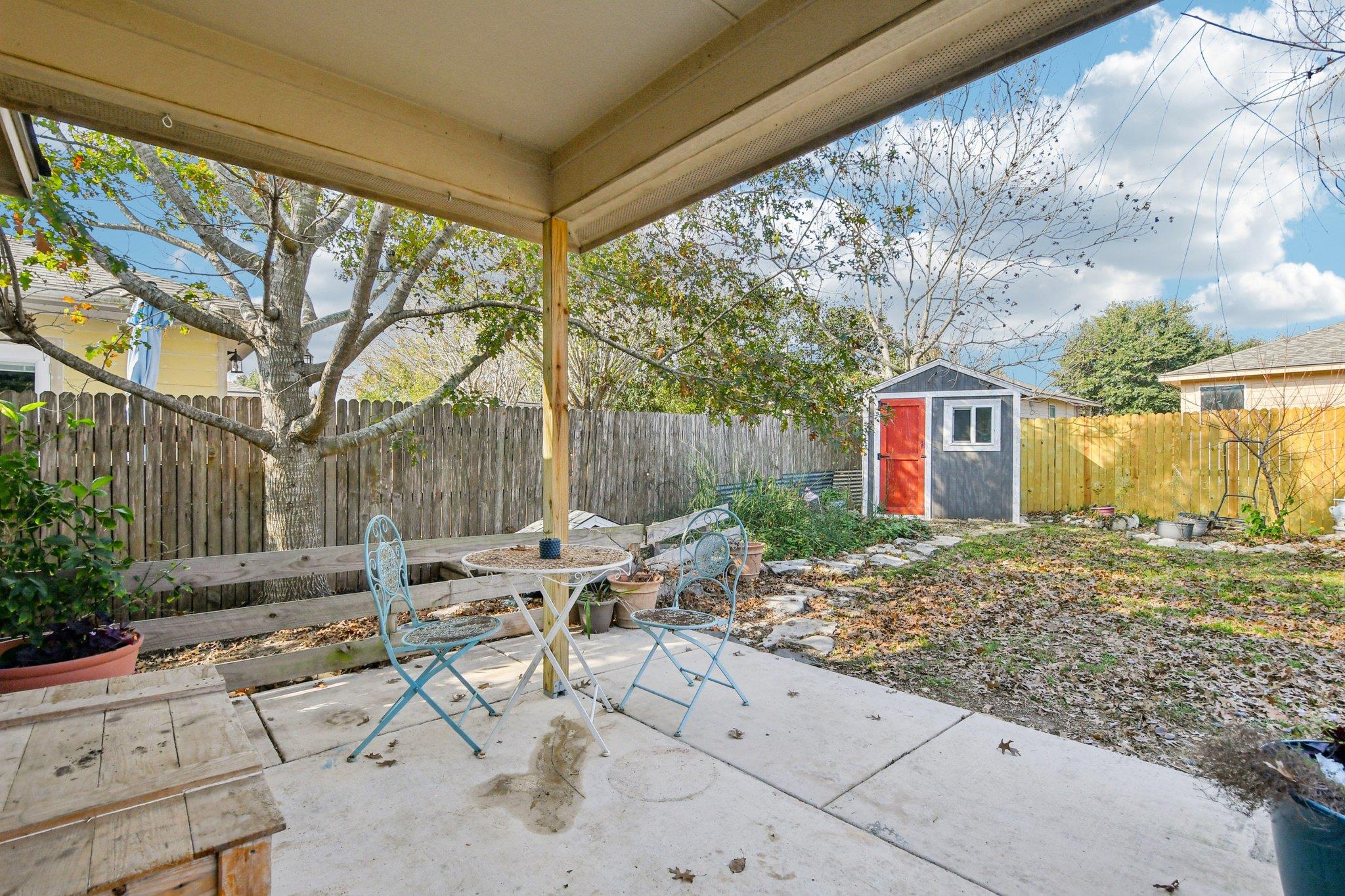 209 Wisteria Way, San Marcos, TX 78666