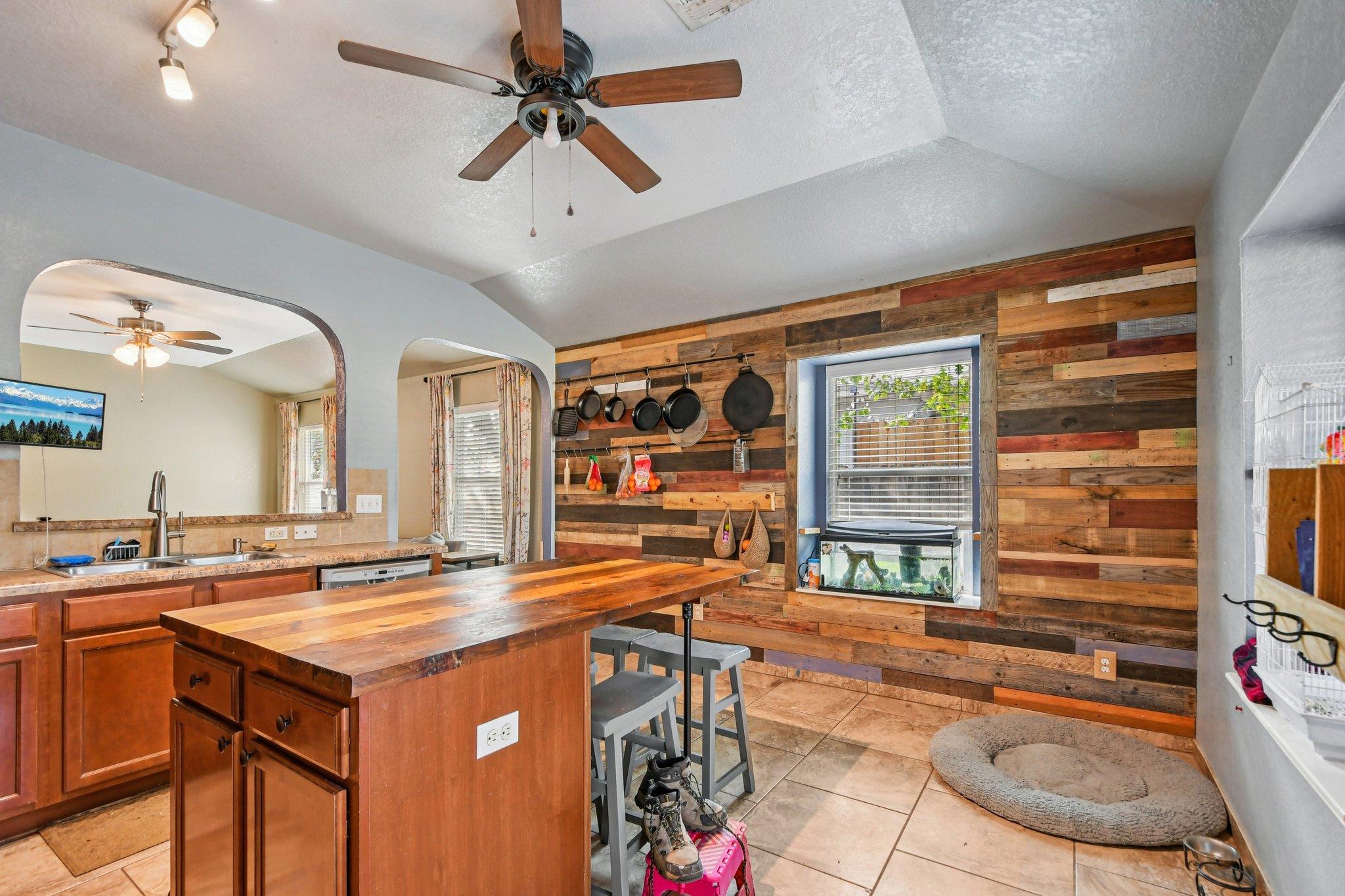 209 Wisteria Way, San Marcos, TX 78666