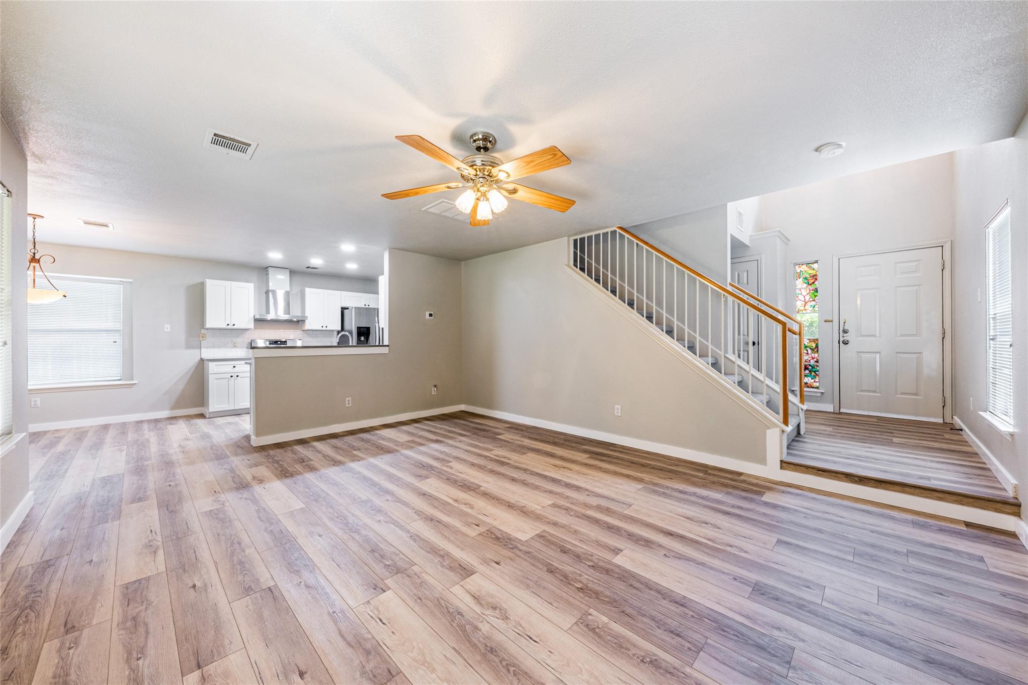 1112 Doras Dr, Pflugerville, TX 78660