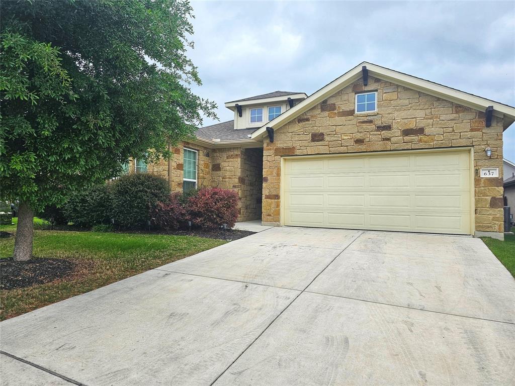 637 Palmilla St, Leander, TX 78641