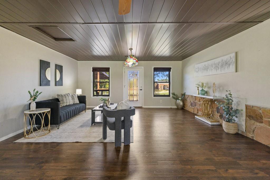 200 Mesa Oaks, Leander, TX 78641