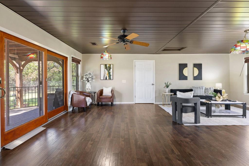 200 Mesa Oaks, Leander, TX 78641