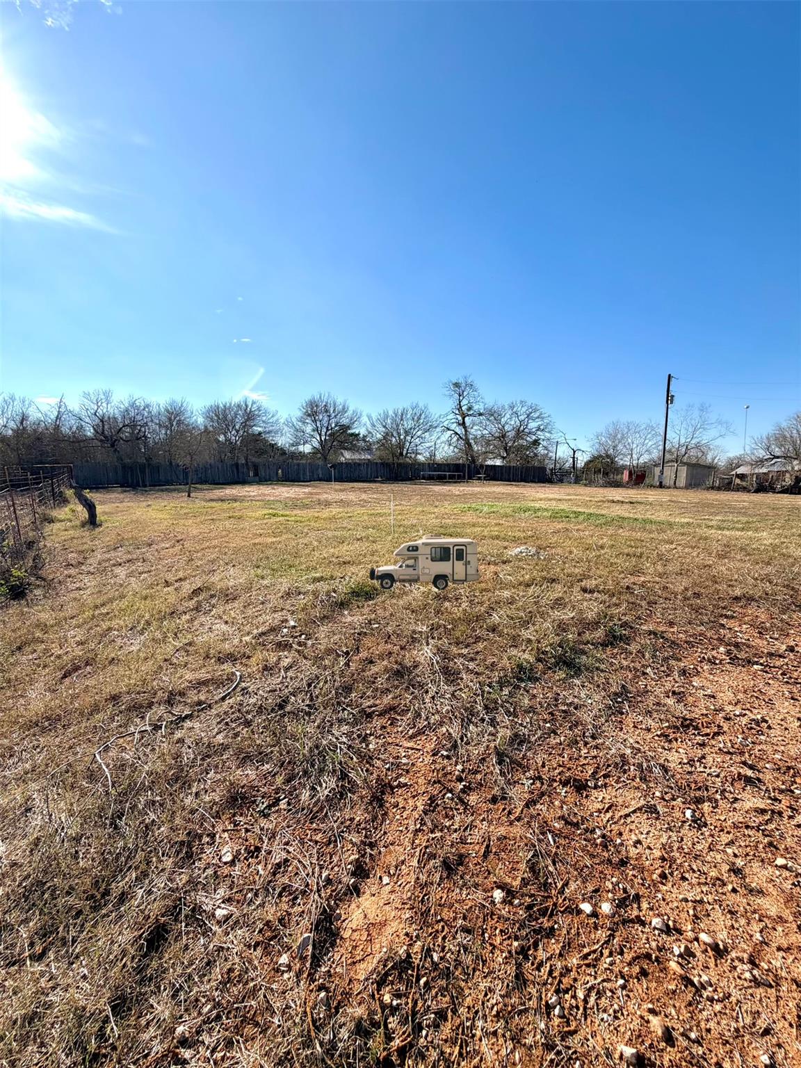 3248 Dale Ln, Dale, TX 78616