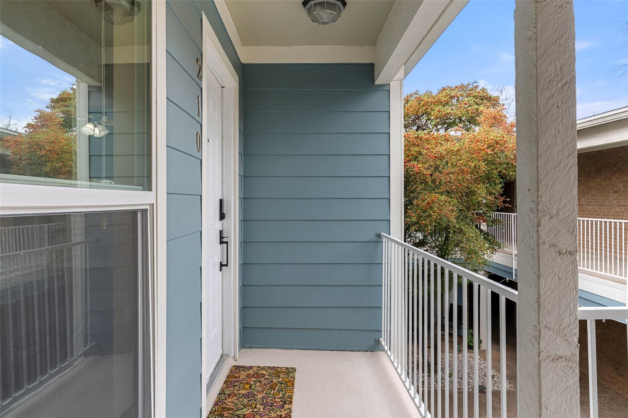 400 W 35th St # 210, Austin, TX 78705