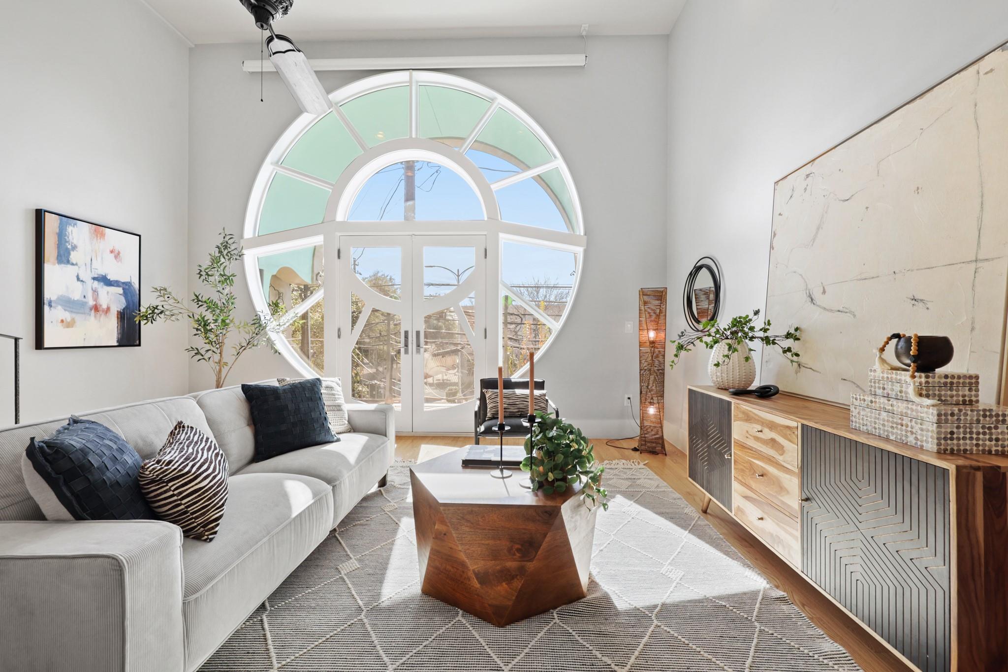 206 E Live Oak St # C, Austin, TX 78704