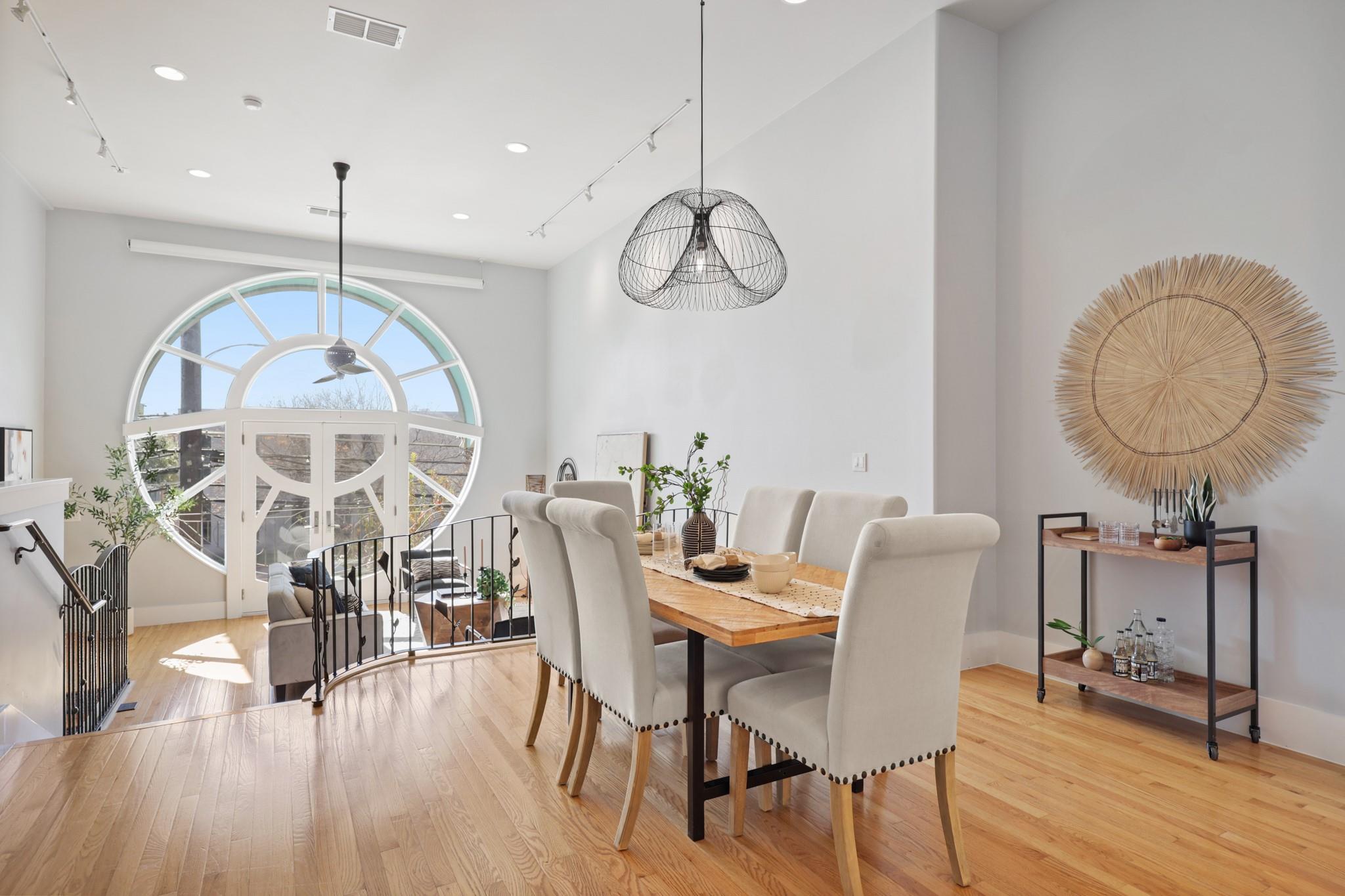 206 E Live Oak St # C, Austin, TX 78704