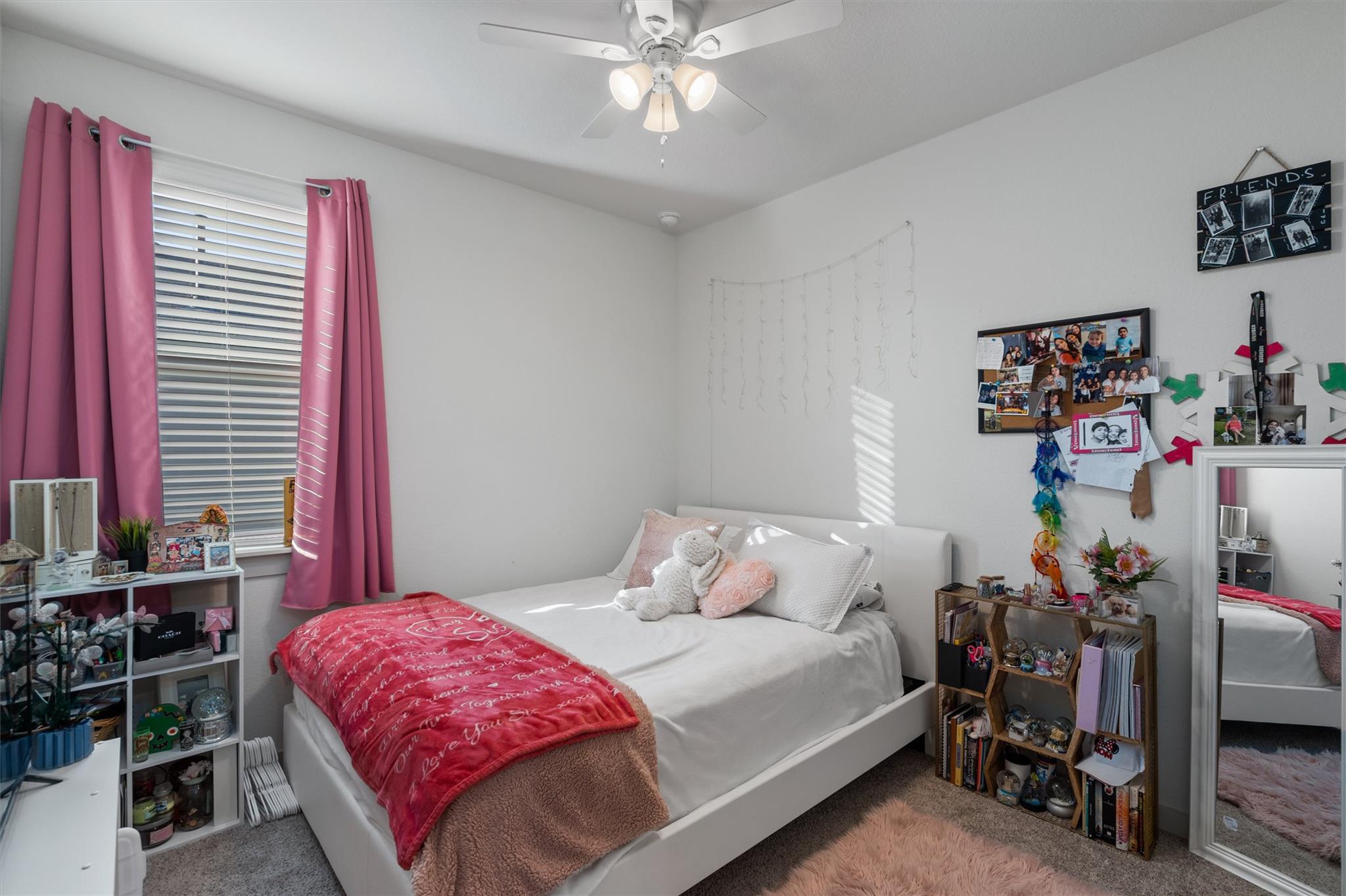 120 Scarborough Way, San Marcos, TX 78666