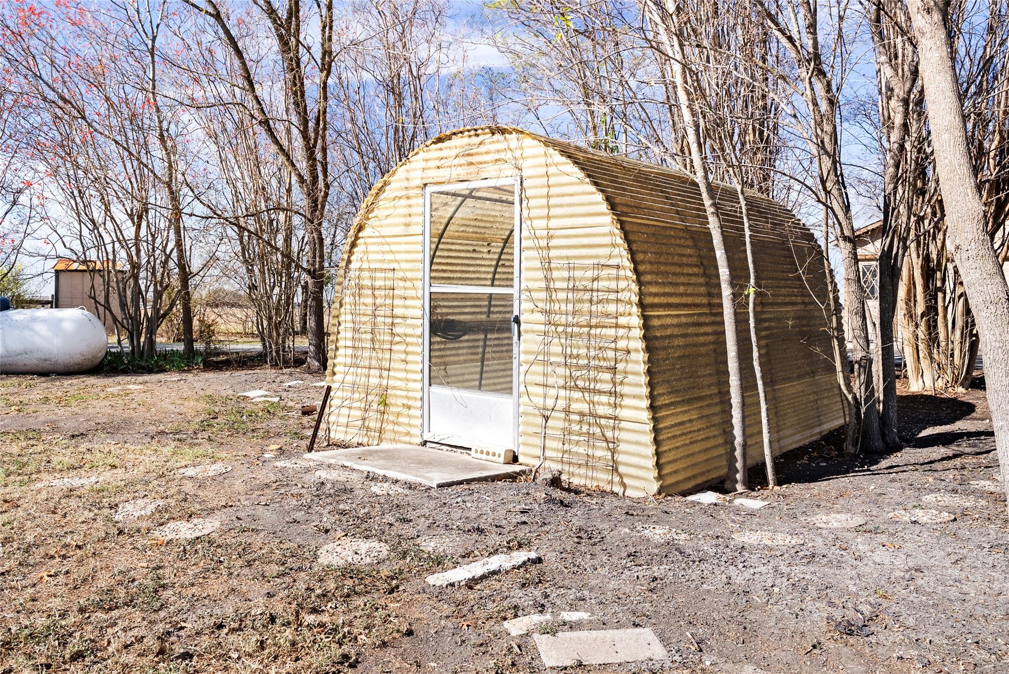 12914 Pfluger Berkman Ln, Coupland, TX 78615