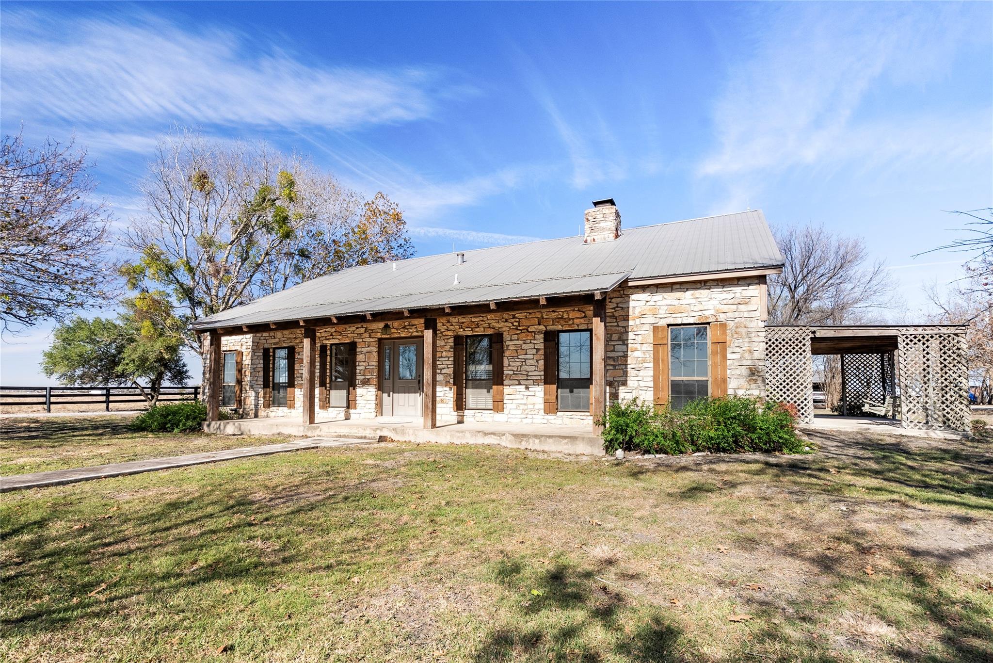 12914 Pfluger Berkman Ln, Coupland, TX 78615