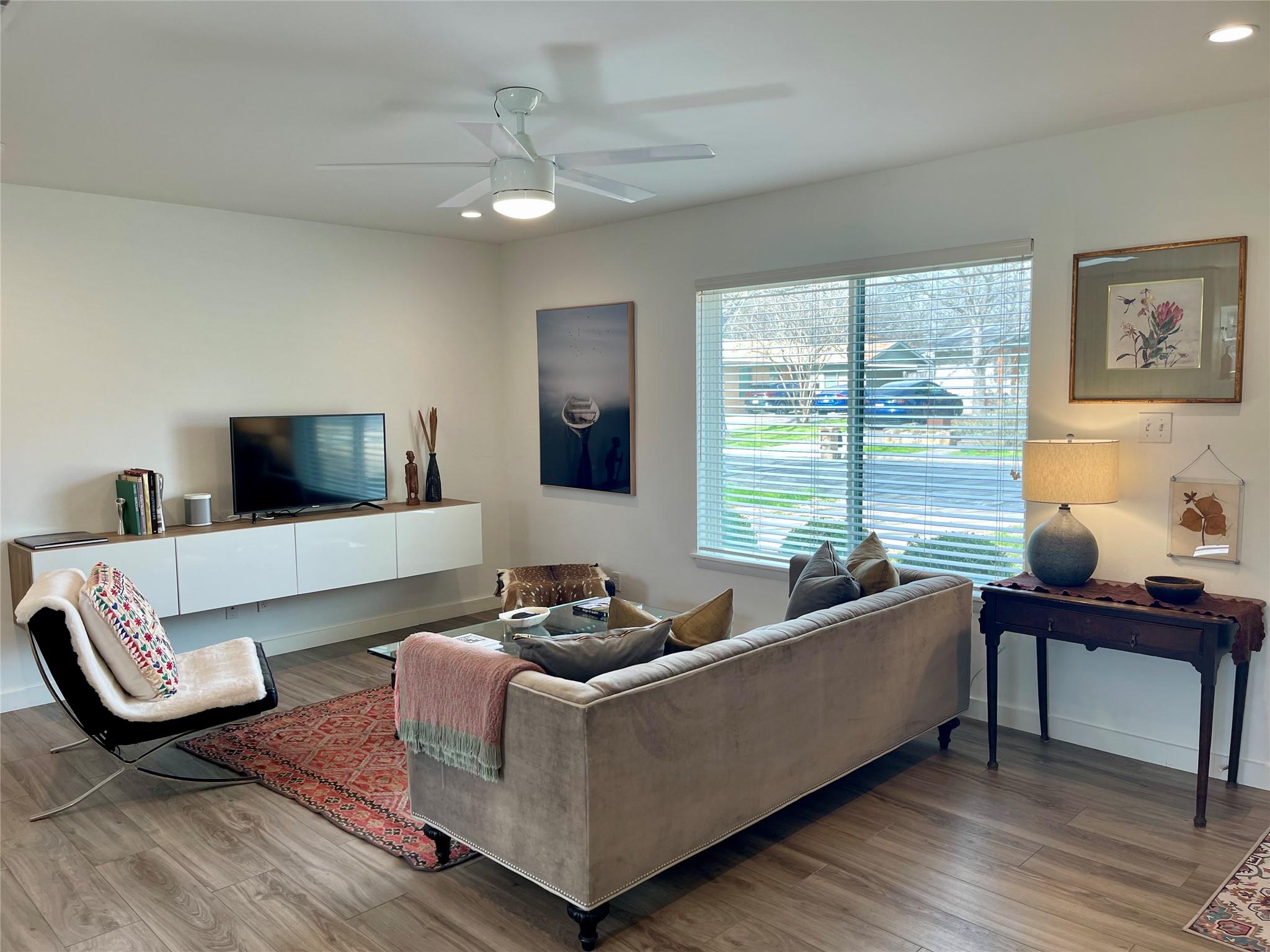 1809 Forestglade Dr, Austin, TX 78745