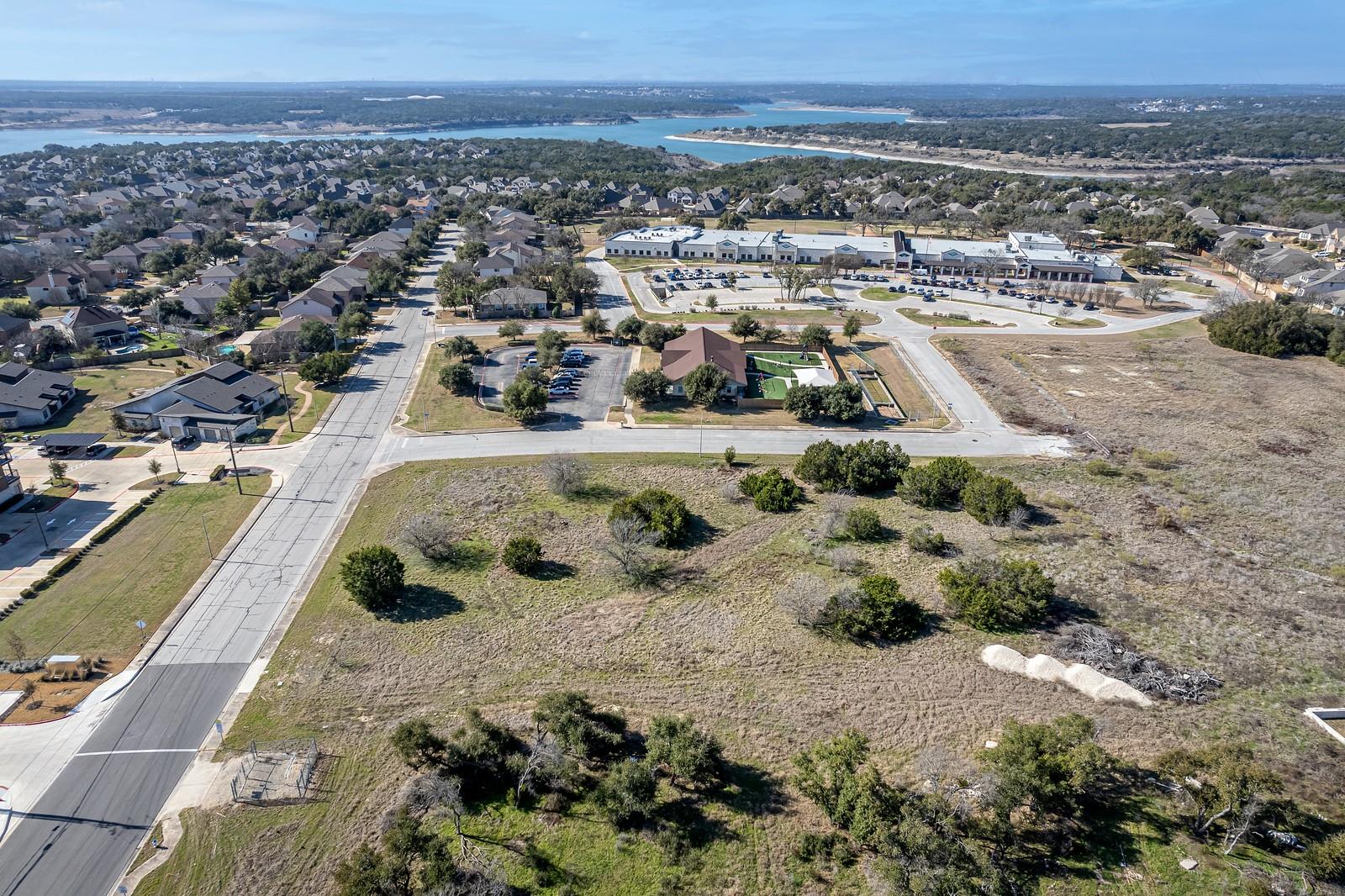 130 Woodlake Dr, Georgetown, TX 78633