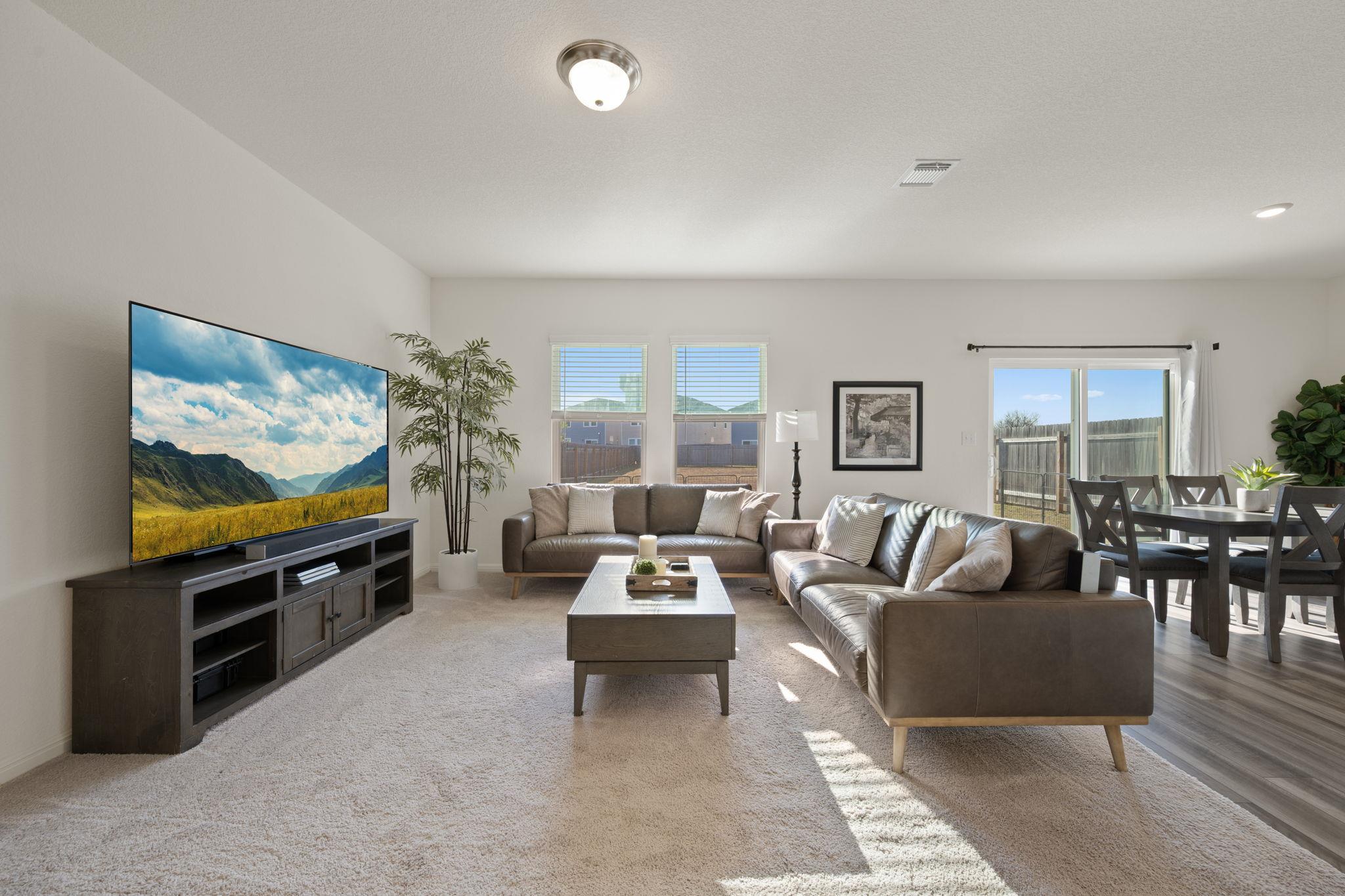 114 Pronghorn St, Hutto, TX 78634