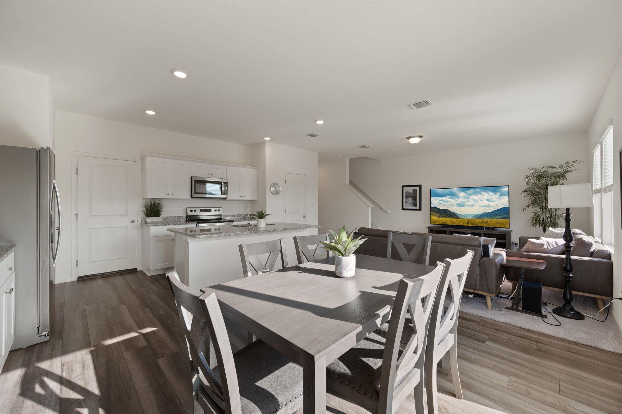 114 Pronghorn St, Hutto, TX 78634