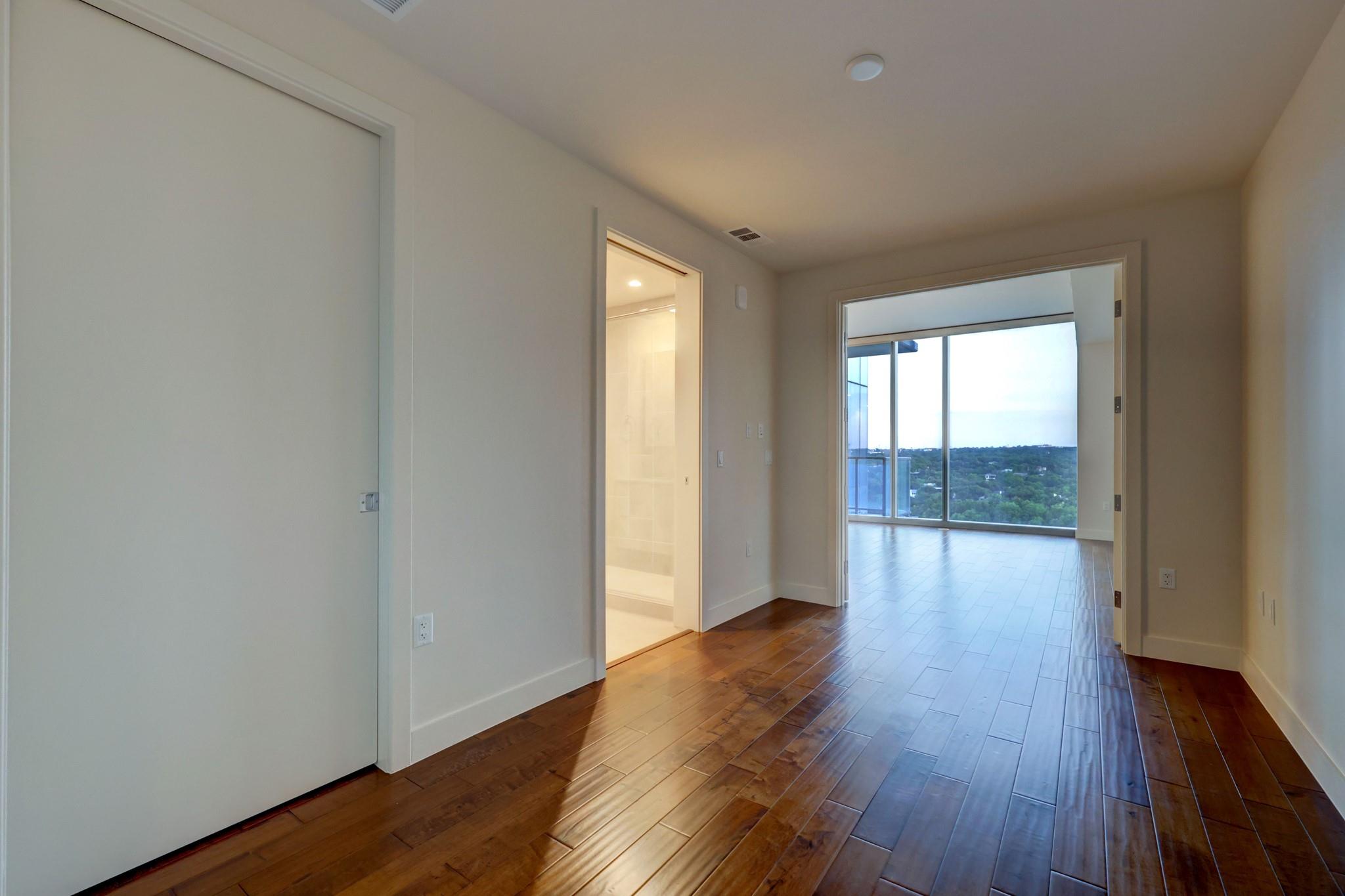 44 East Ave # 1411, Austin, TX 78701