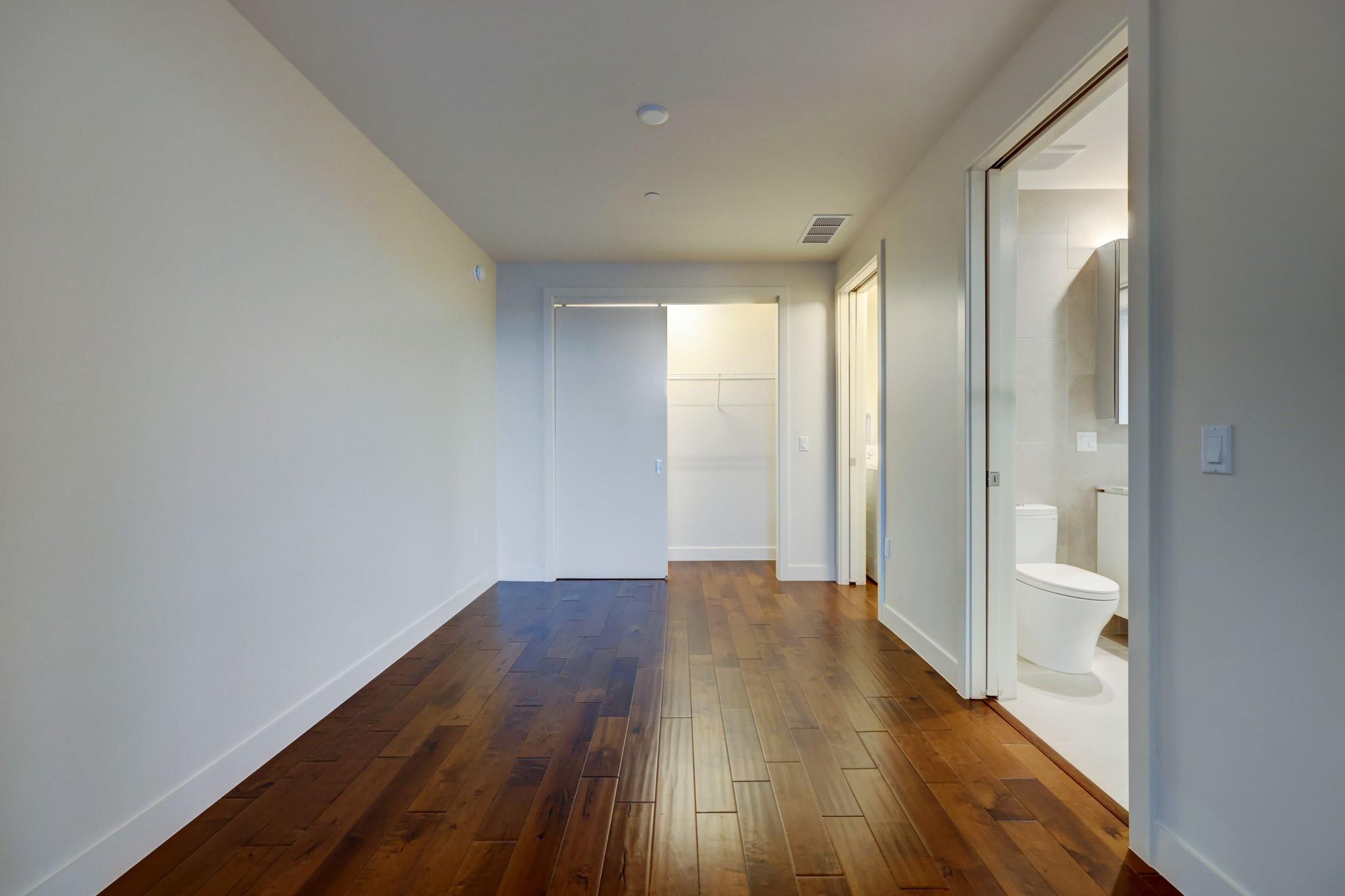 44 East Ave # 1411, Austin, TX 78701