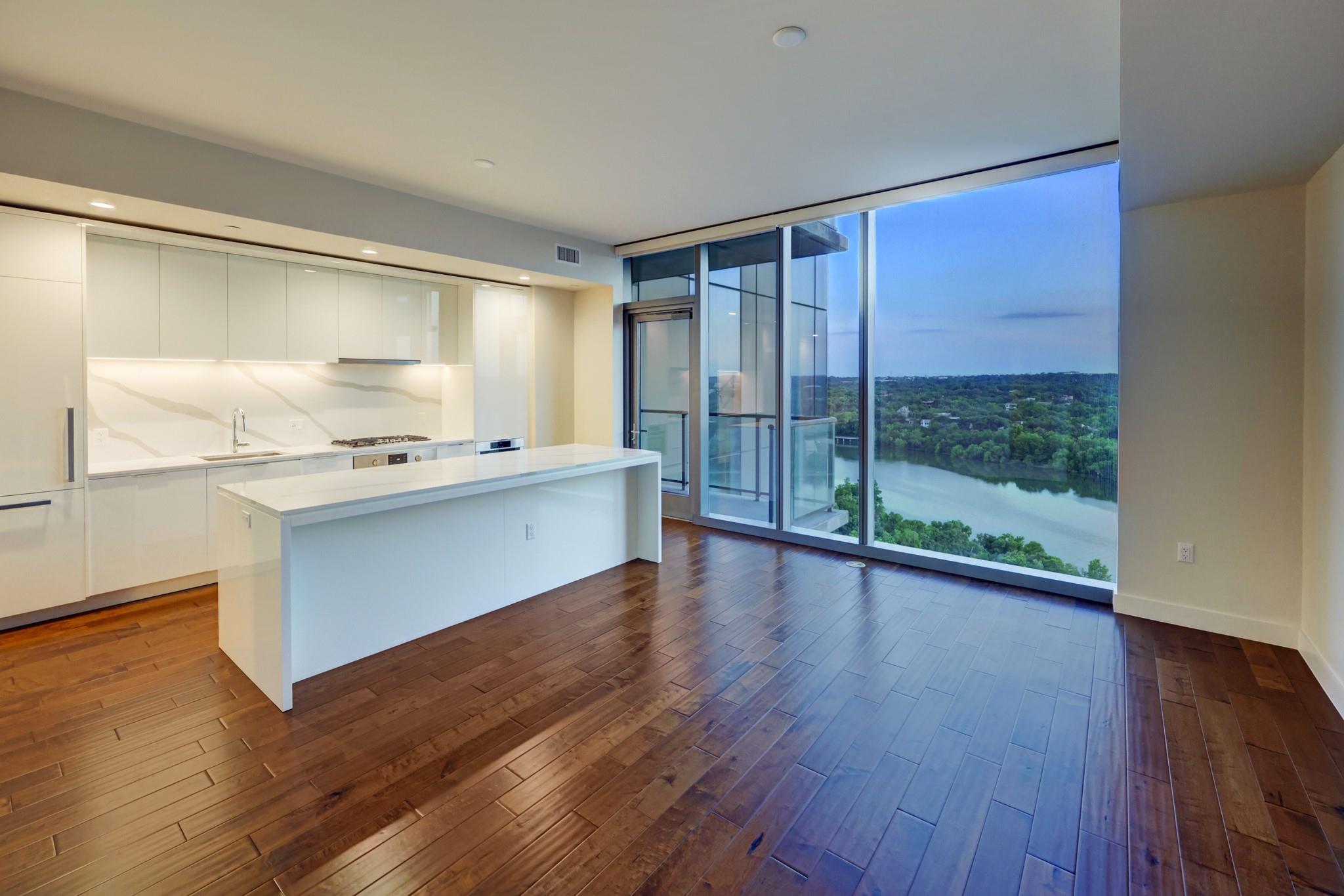 44 East Ave # 1411, Austin, TX 78701