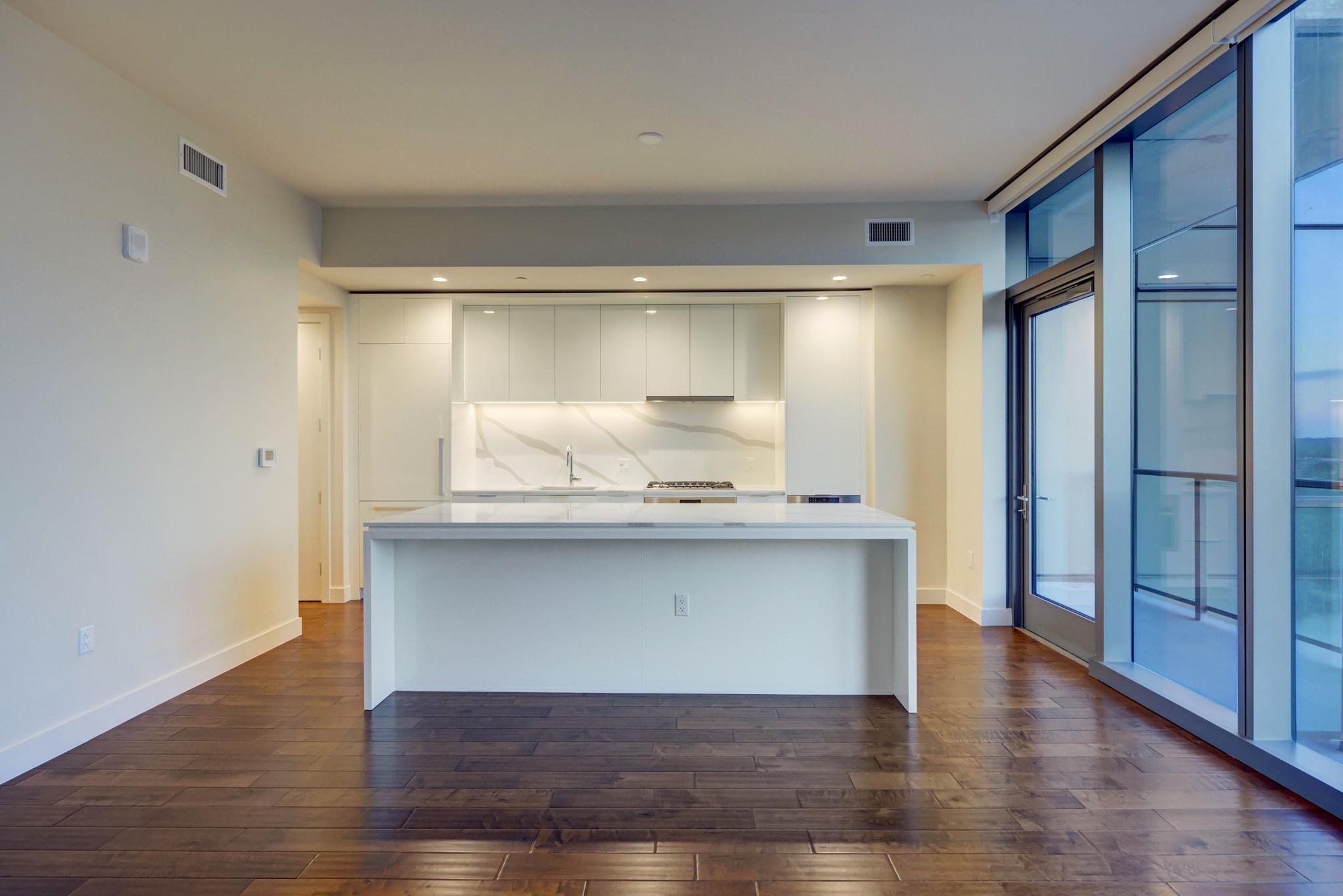 44 East Ave # 1411, Austin, TX 78701