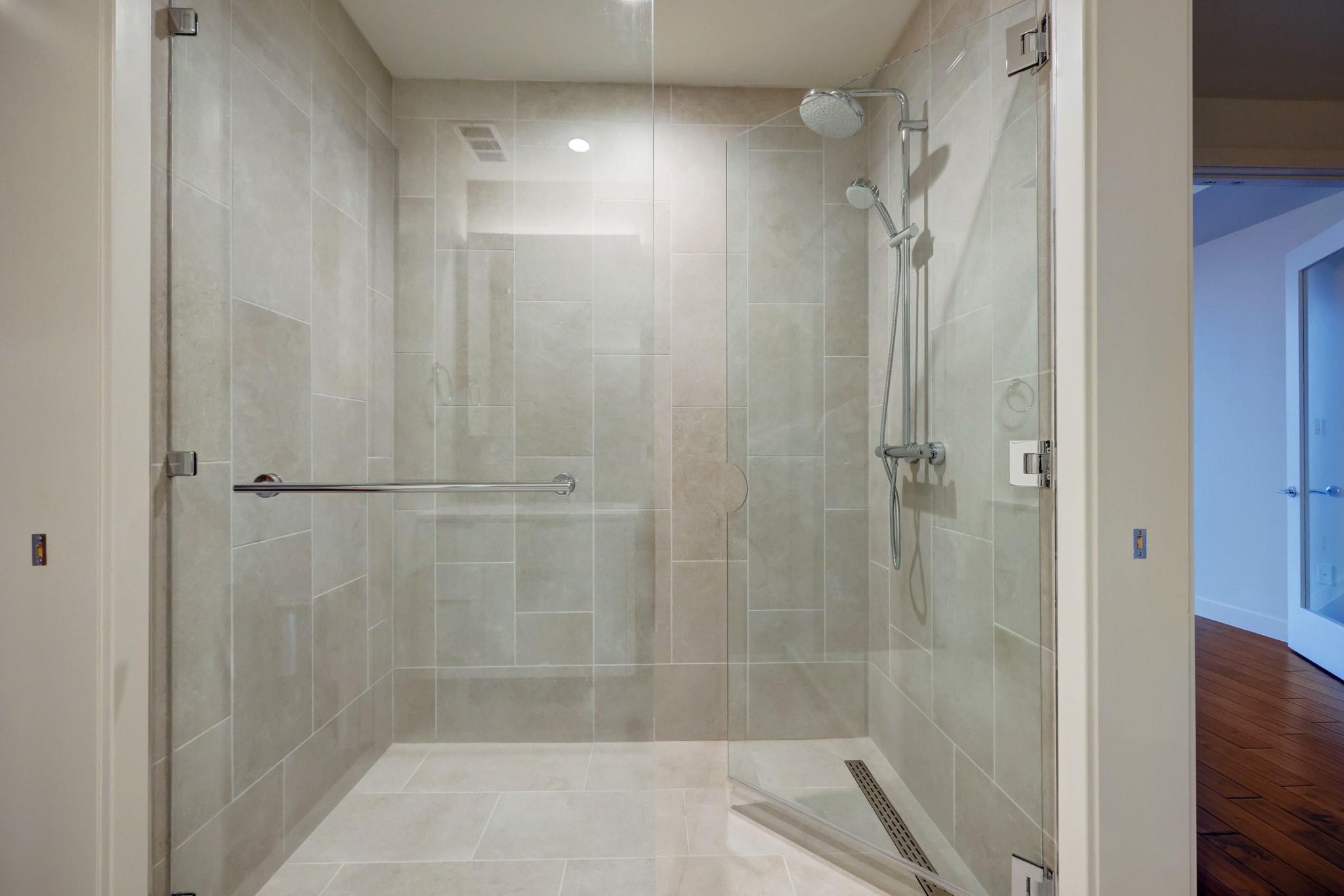 44 East Ave # 1411, Austin, TX 78701